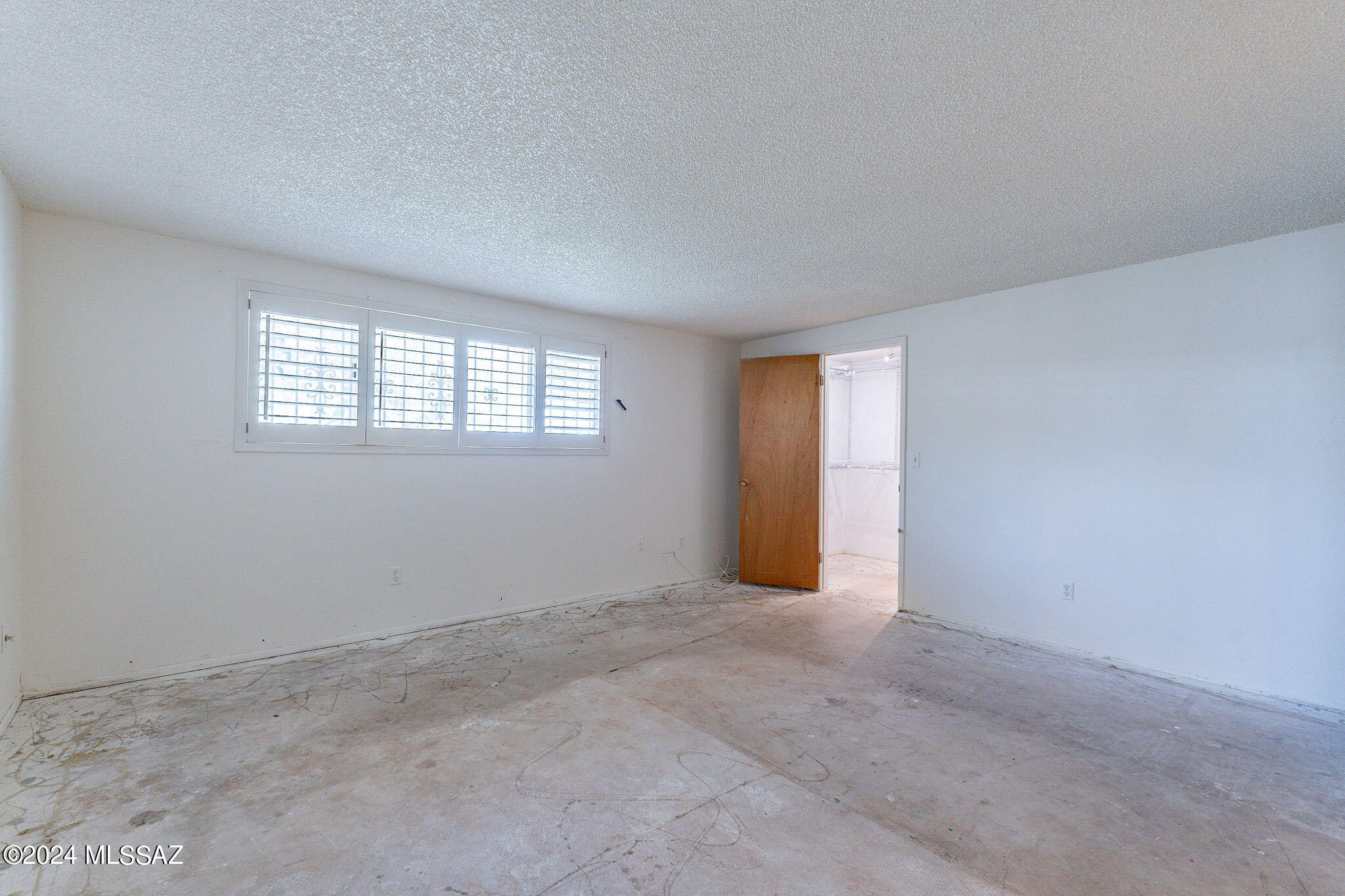 947 N Larry Place