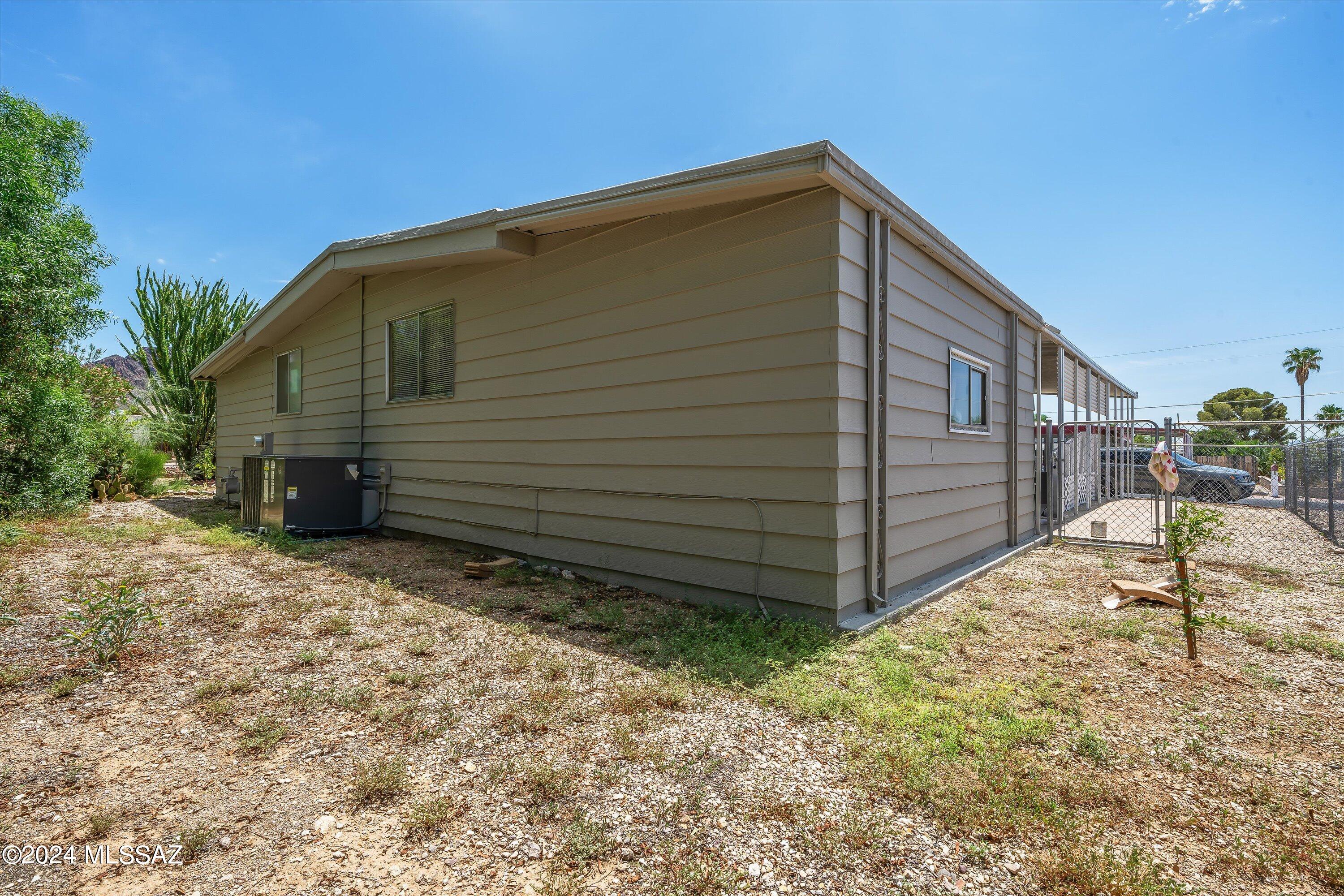 5562 W Circle Z Street