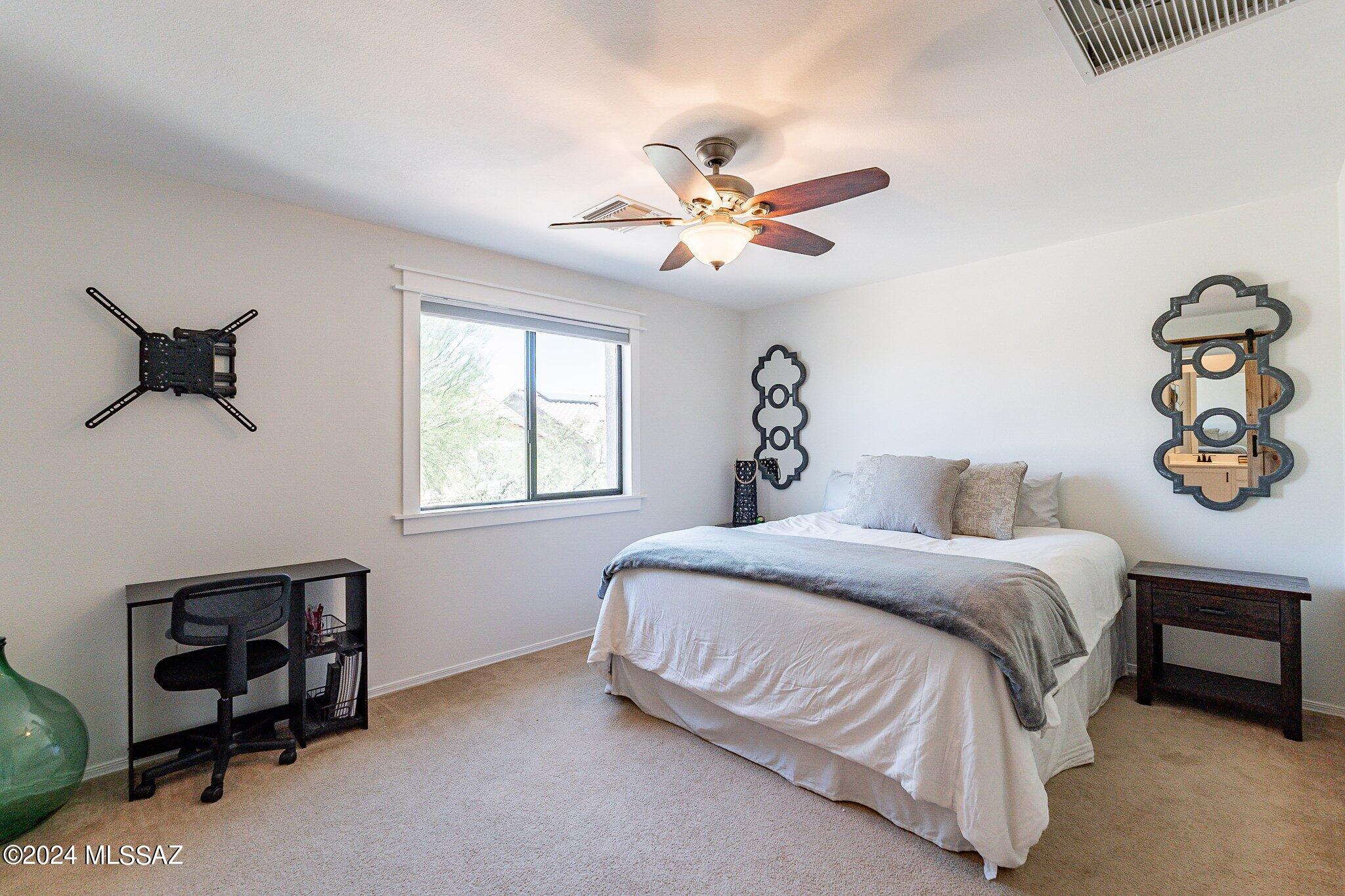 10619 E Pleasant Pasture Drive