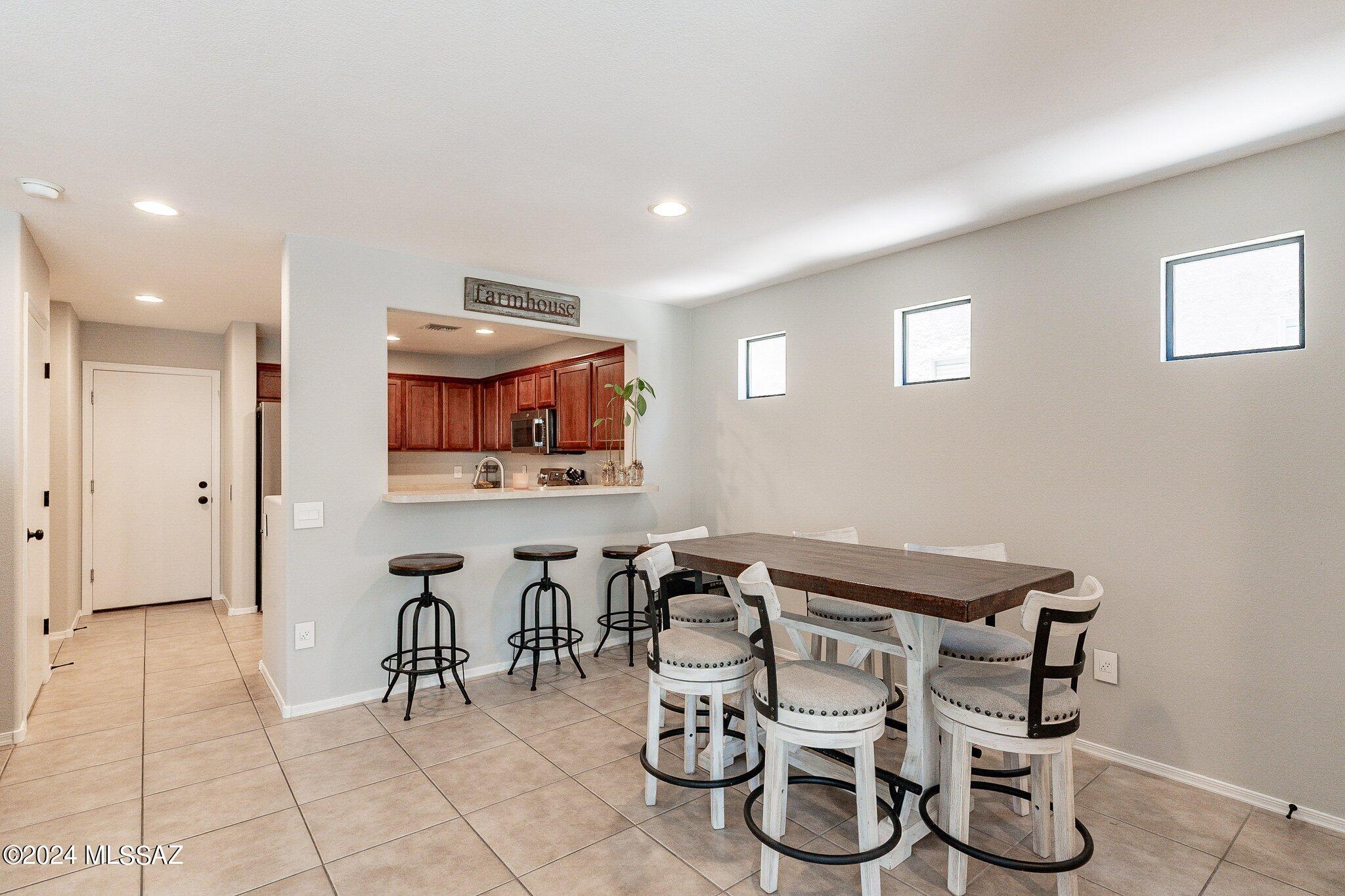 10619 E Pleasant Pasture Drive