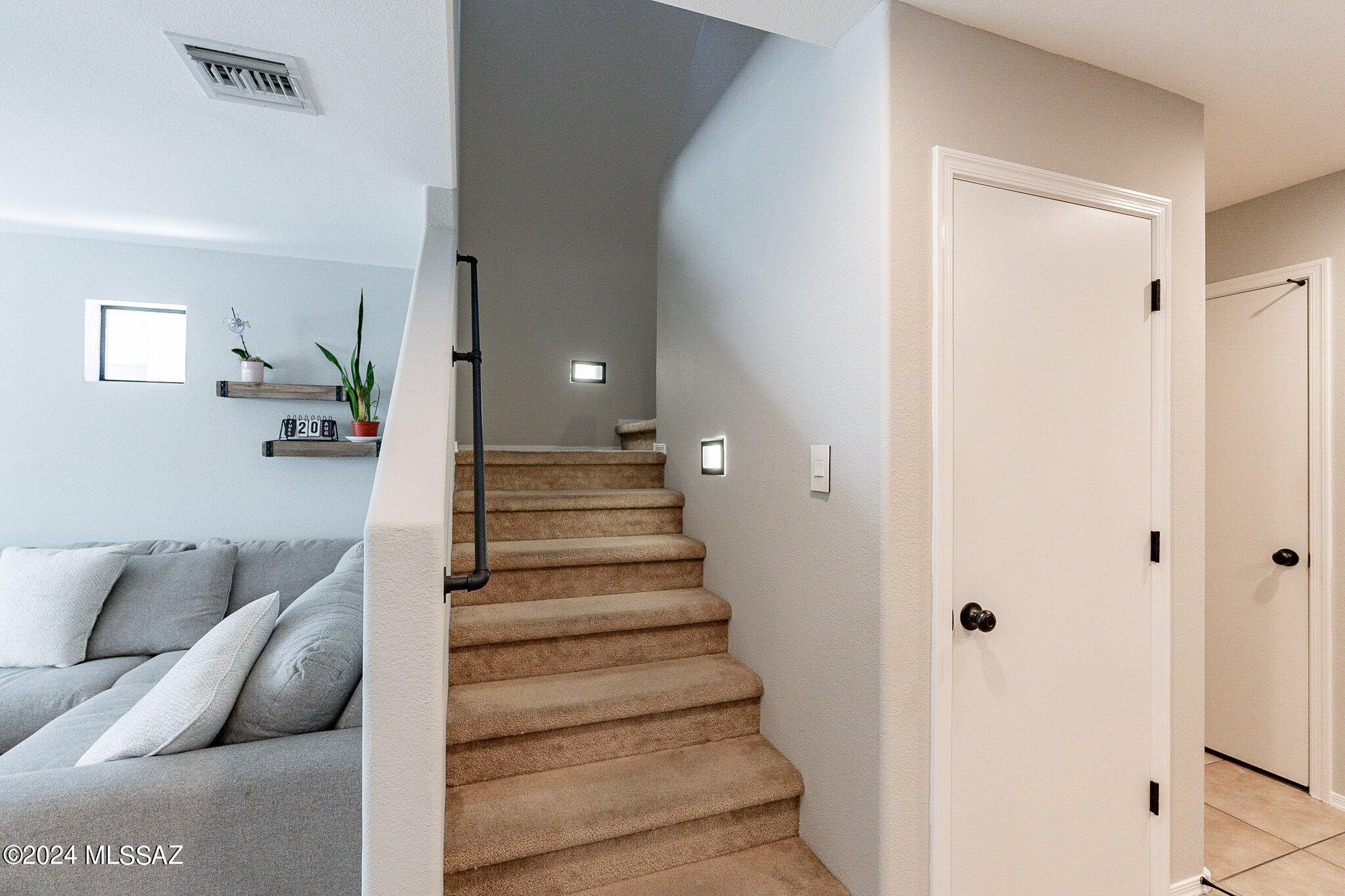 10619 E Pleasant Pasture Drive