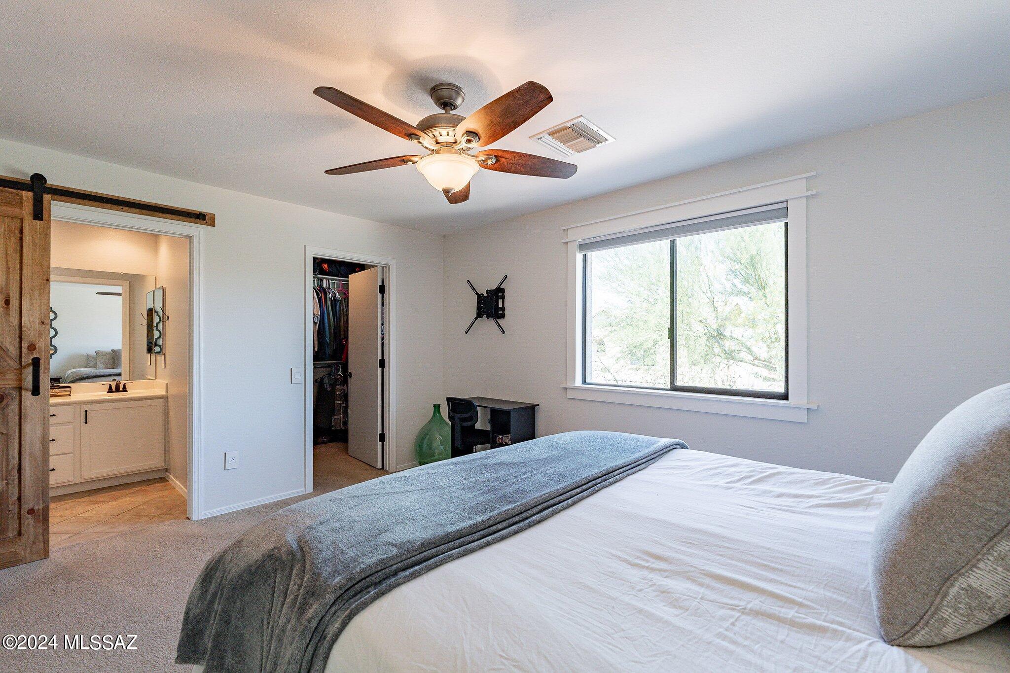 10619 E Pleasant Pasture Drive