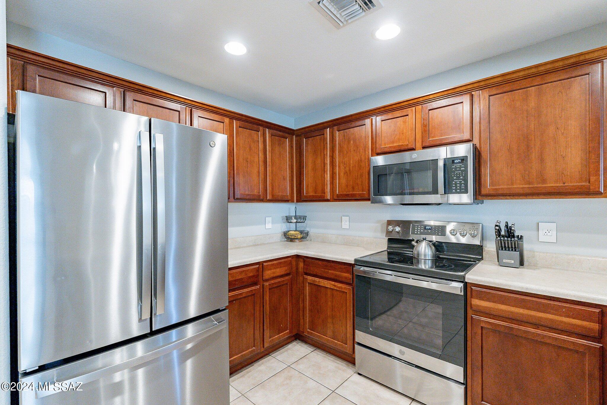 10619 E Pleasant Pasture Drive