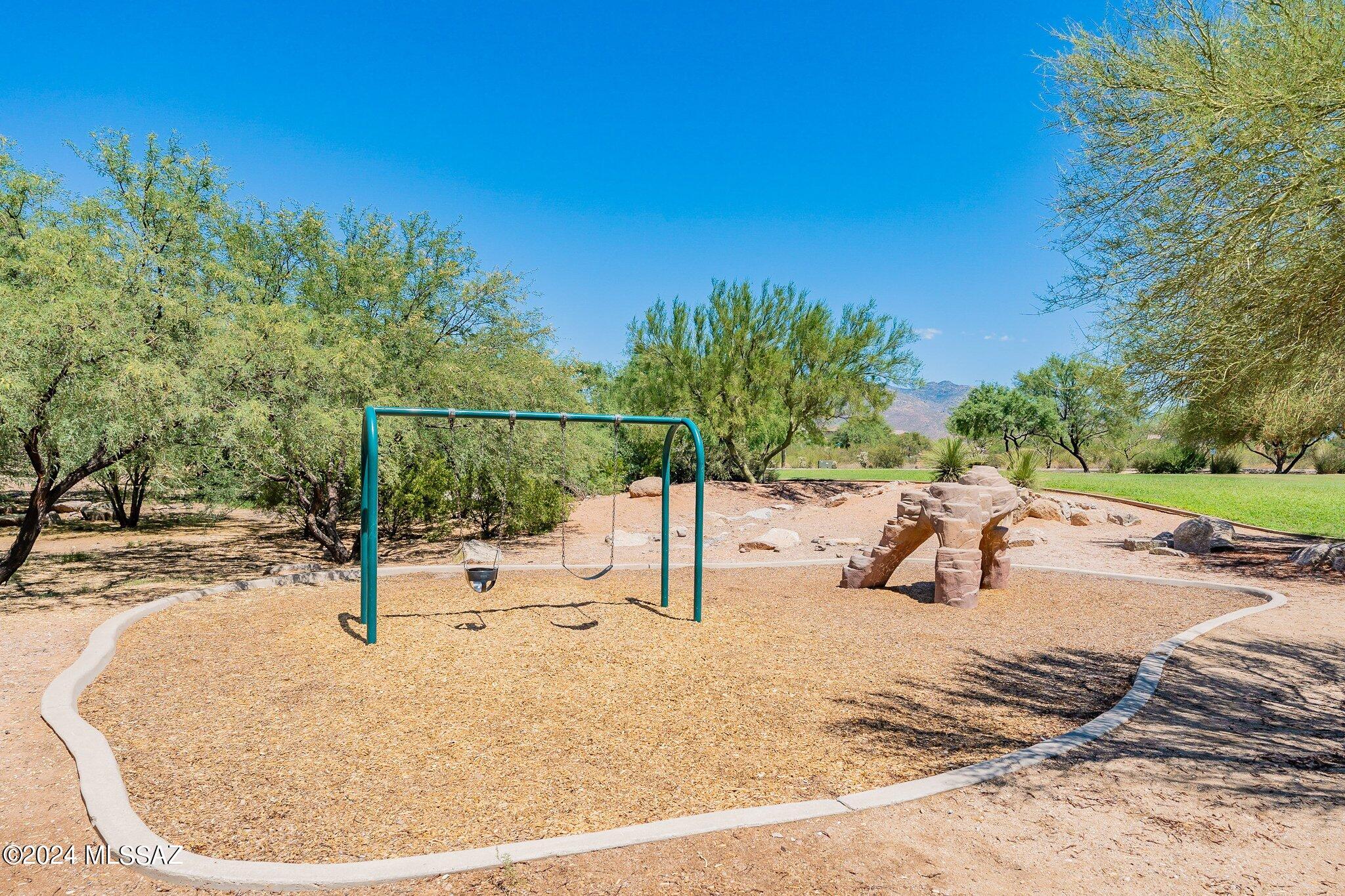 10619 E Pleasant Pasture Drive