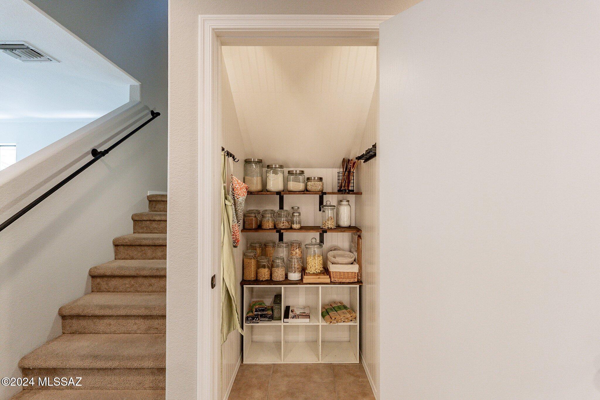 10619 E Pleasant Pasture Drive