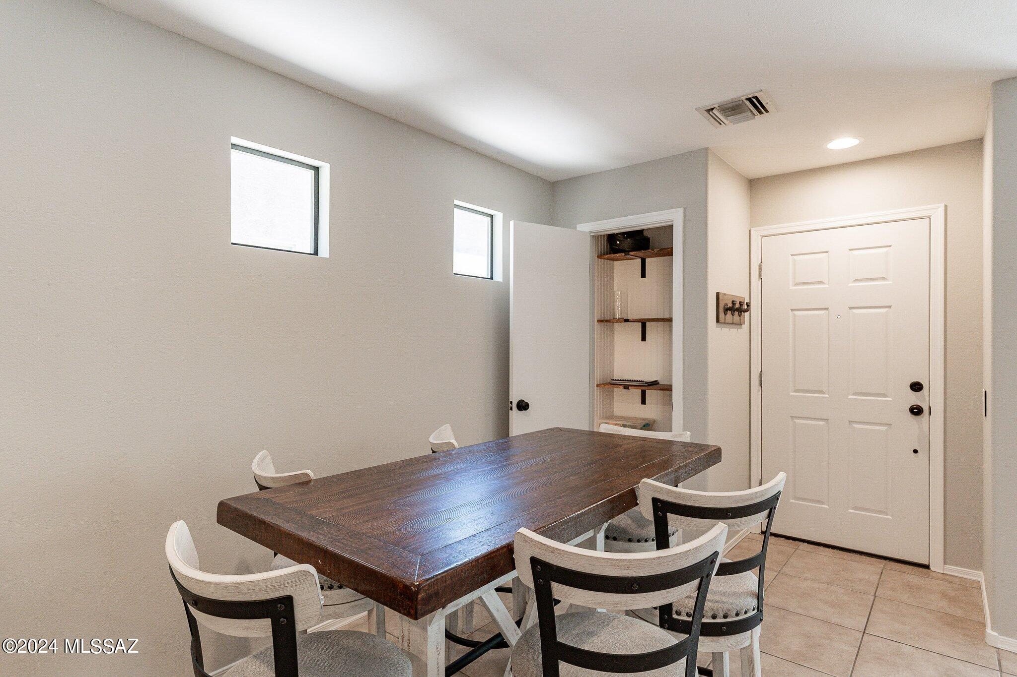 10619 E Pleasant Pasture Drive