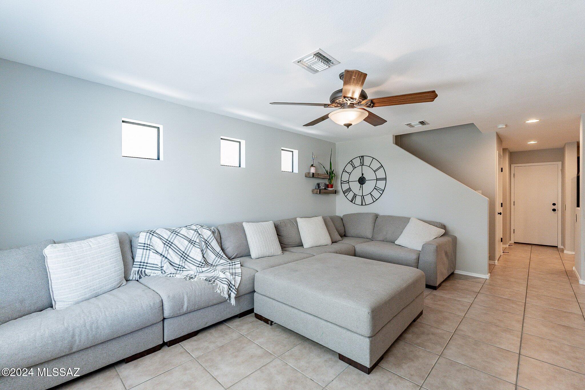 10619 E Pleasant Pasture Drive