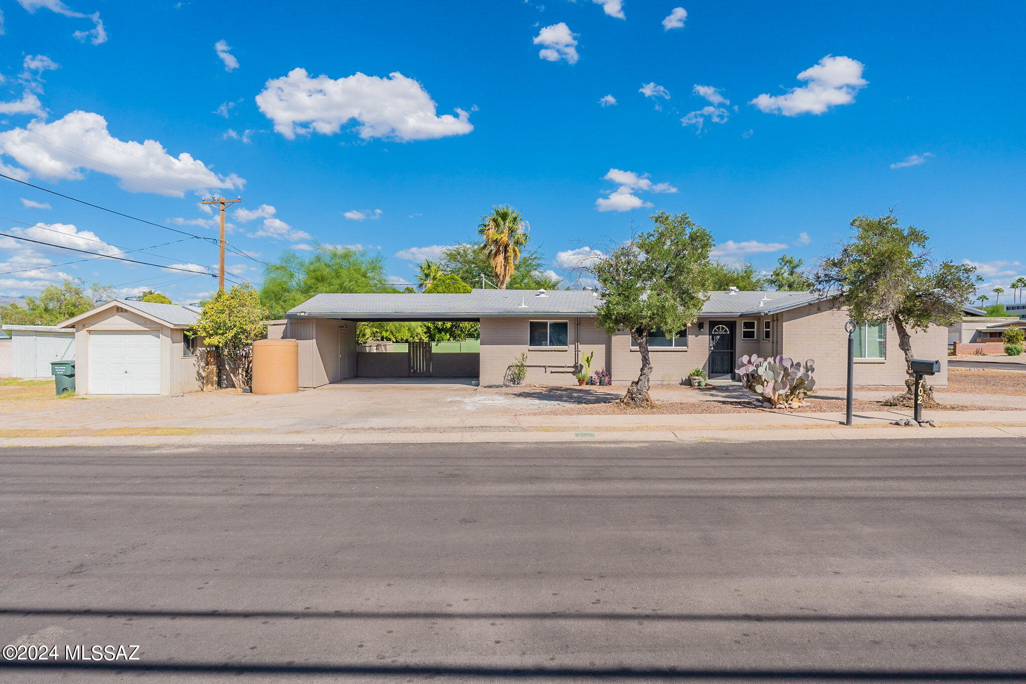 702 N Jefferson Avenue