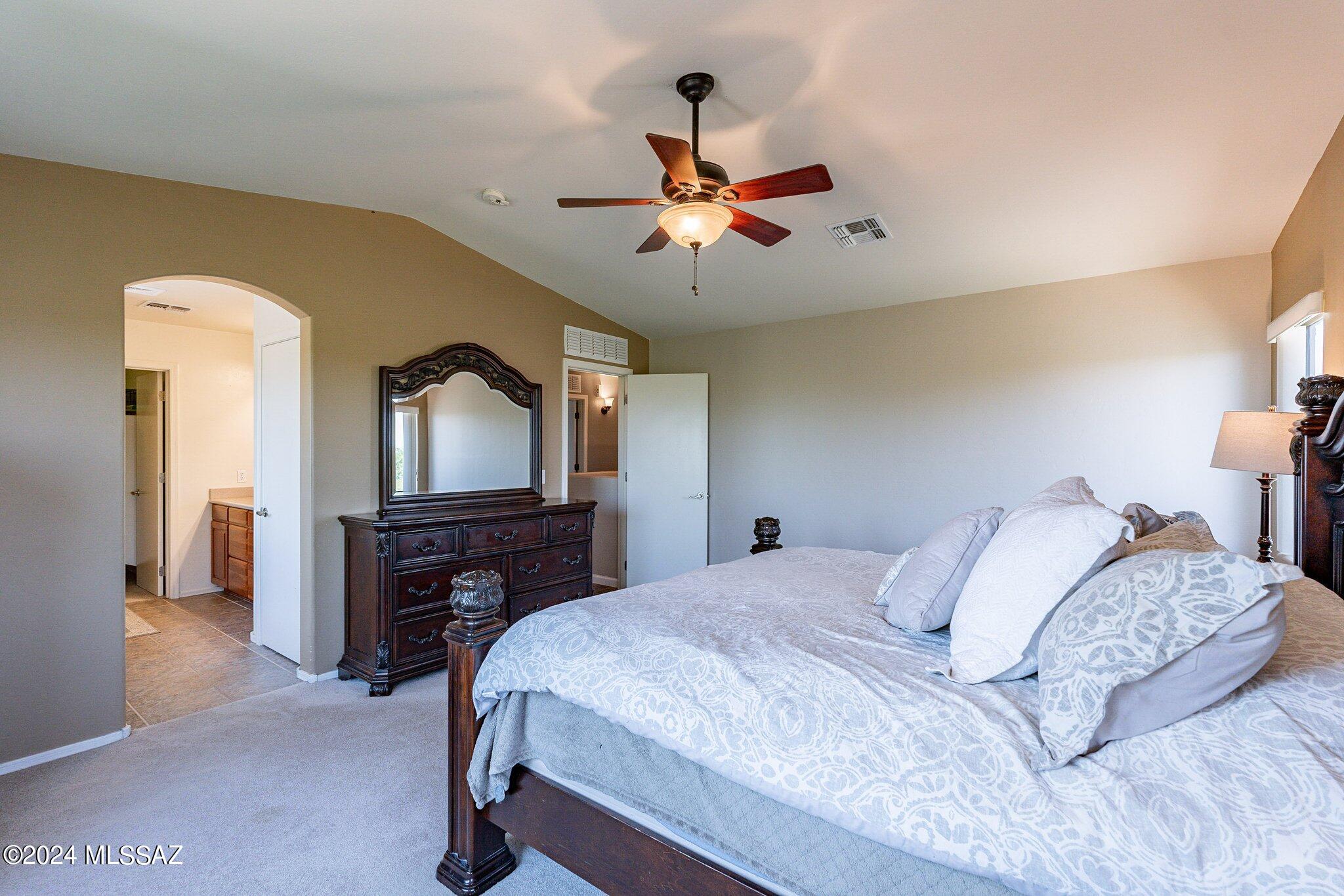 12911 E Red Iron Trail