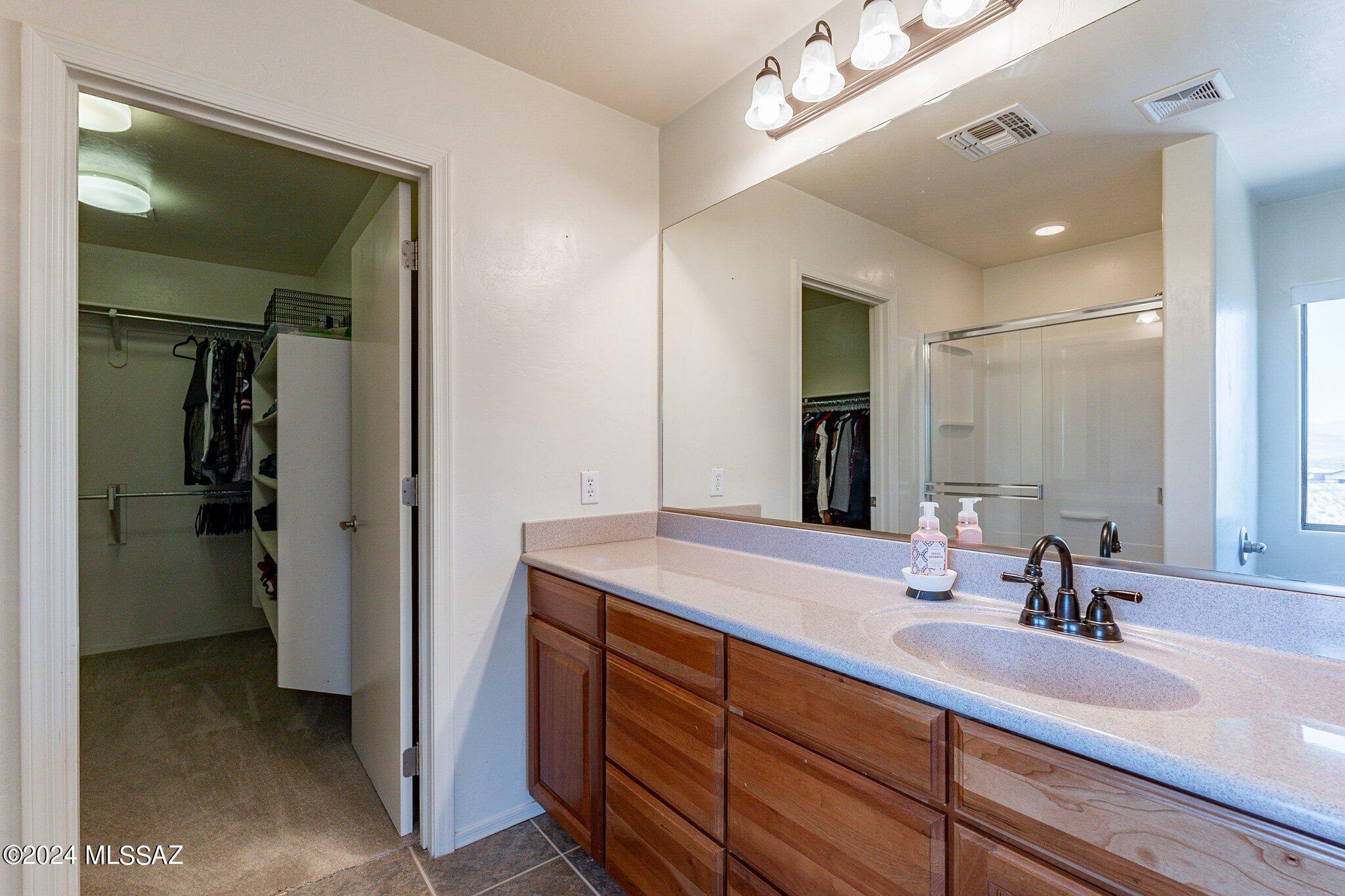 12911 E Red Iron Trail