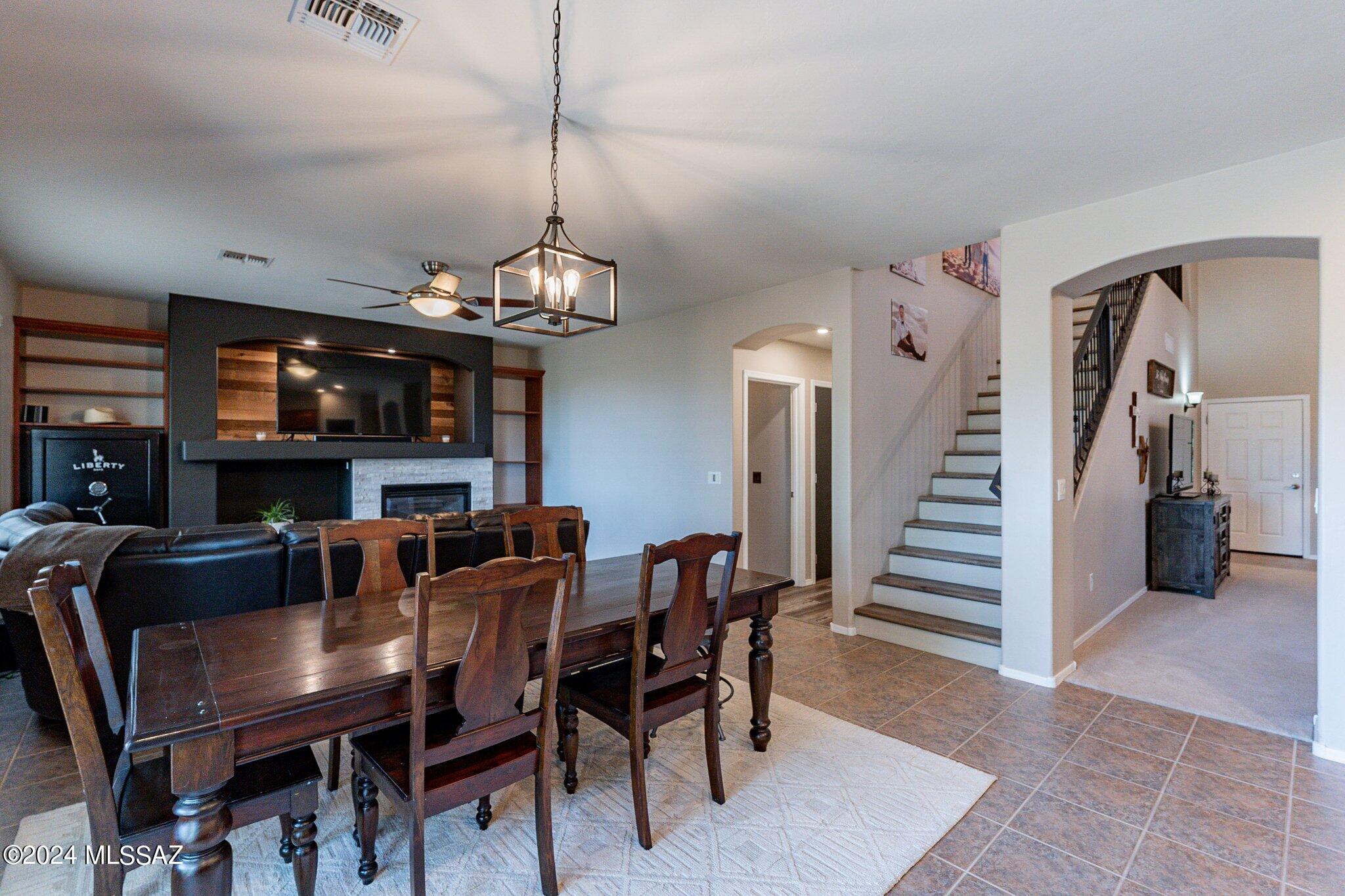 12911 E Red Iron Trail