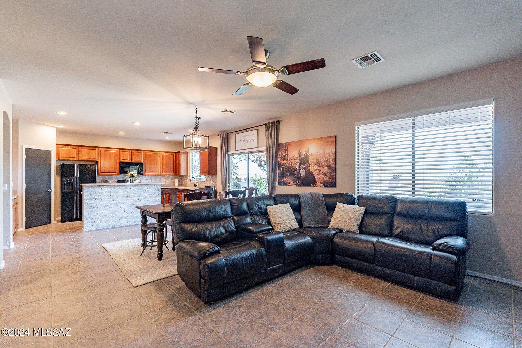 12911 E Red Iron Trail