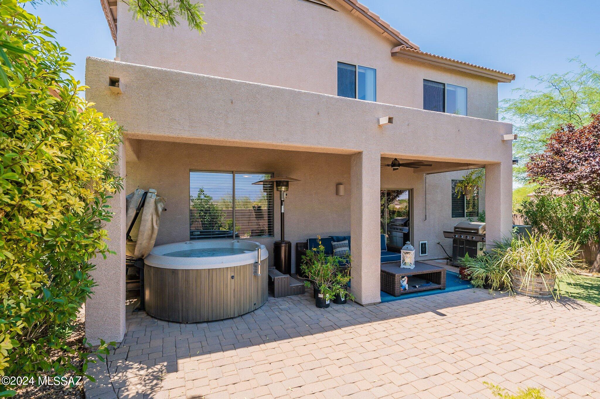 12911 E Red Iron Trail