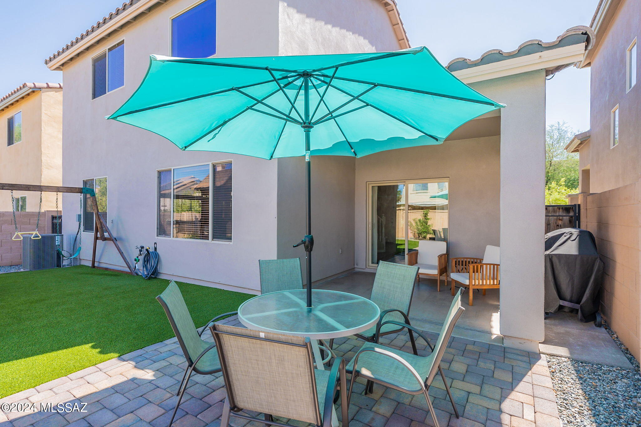 132 W Camino Rio Chiquito