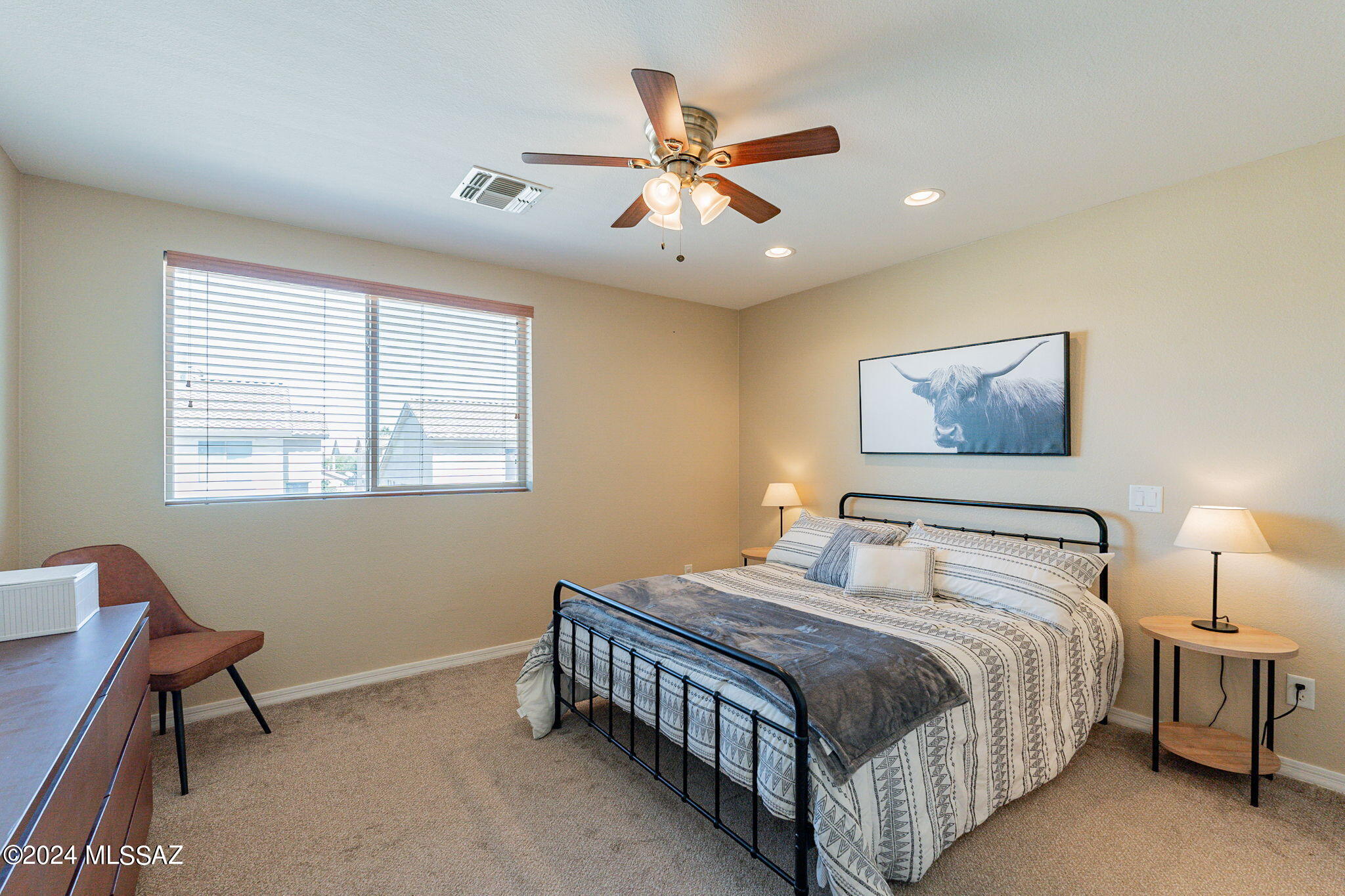 132 W Camino Rio Chiquito