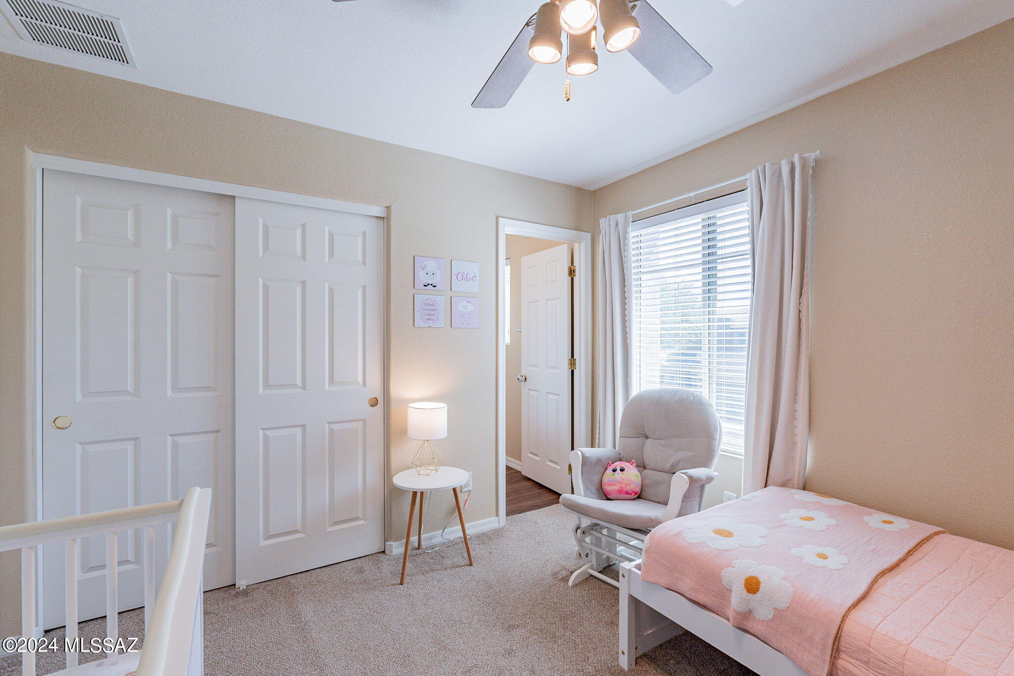 132 W Camino Rio Chiquito