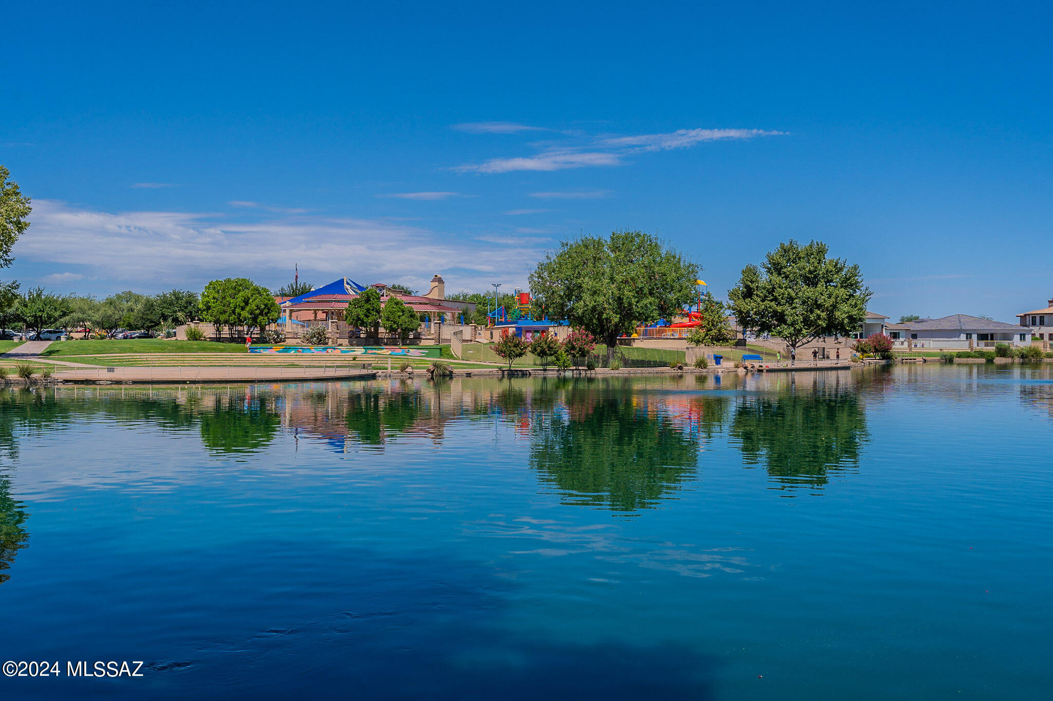 132 W Camino Rio Chiquito