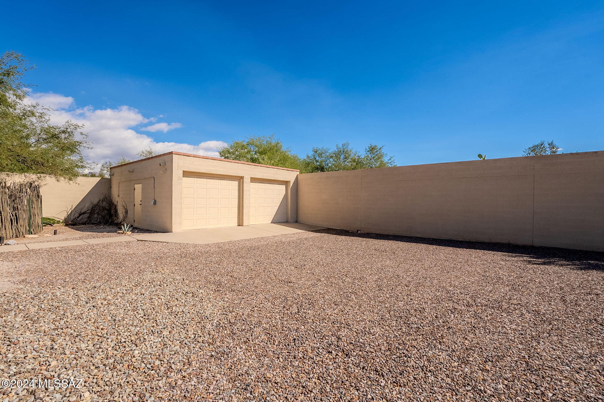 10170 E Rio De Oro Drive