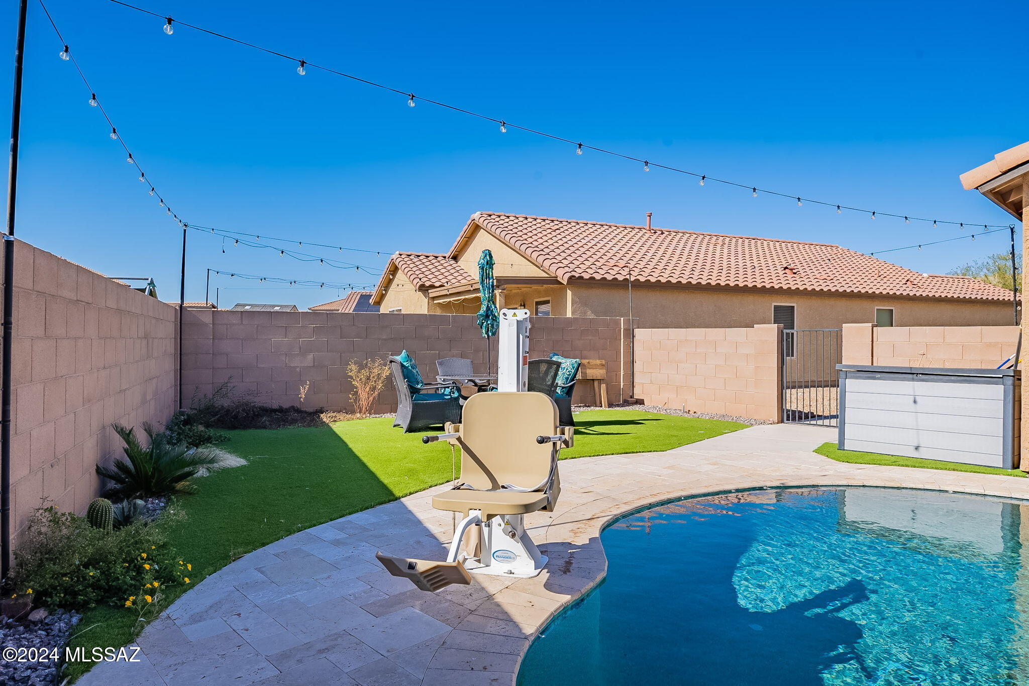 6330 S Nightjar Lane