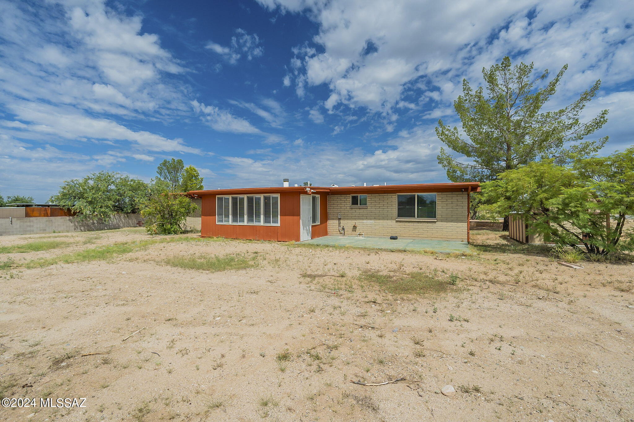 10570 E Placita Diego