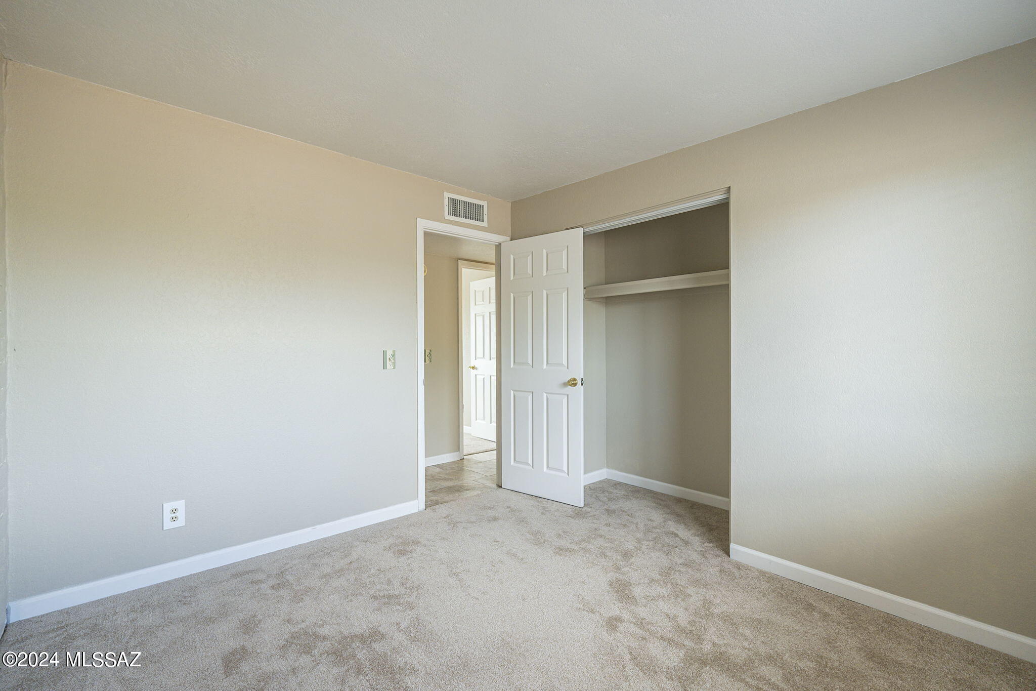 10570 E Placita Diego