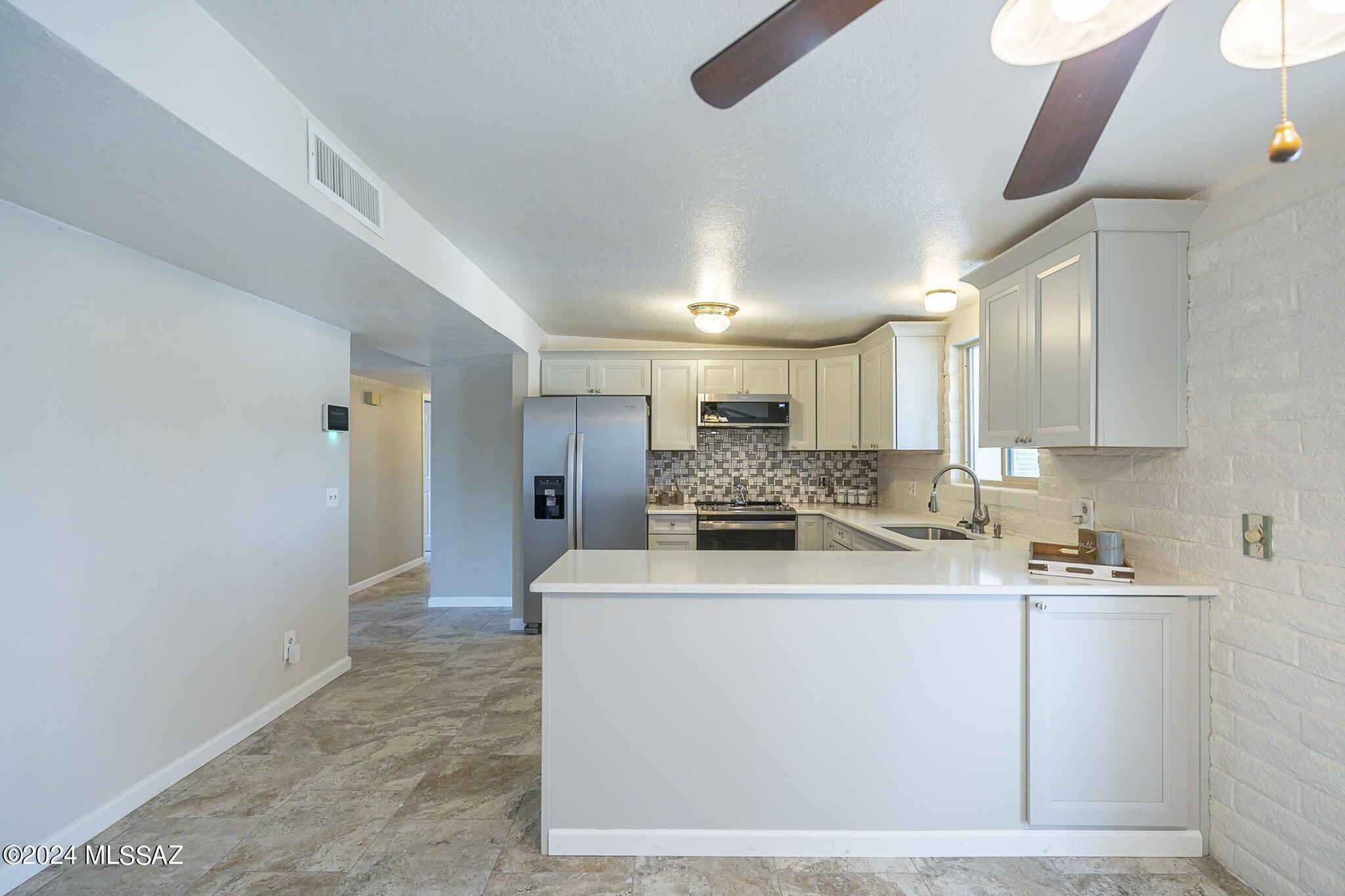 10570 E Placita Diego