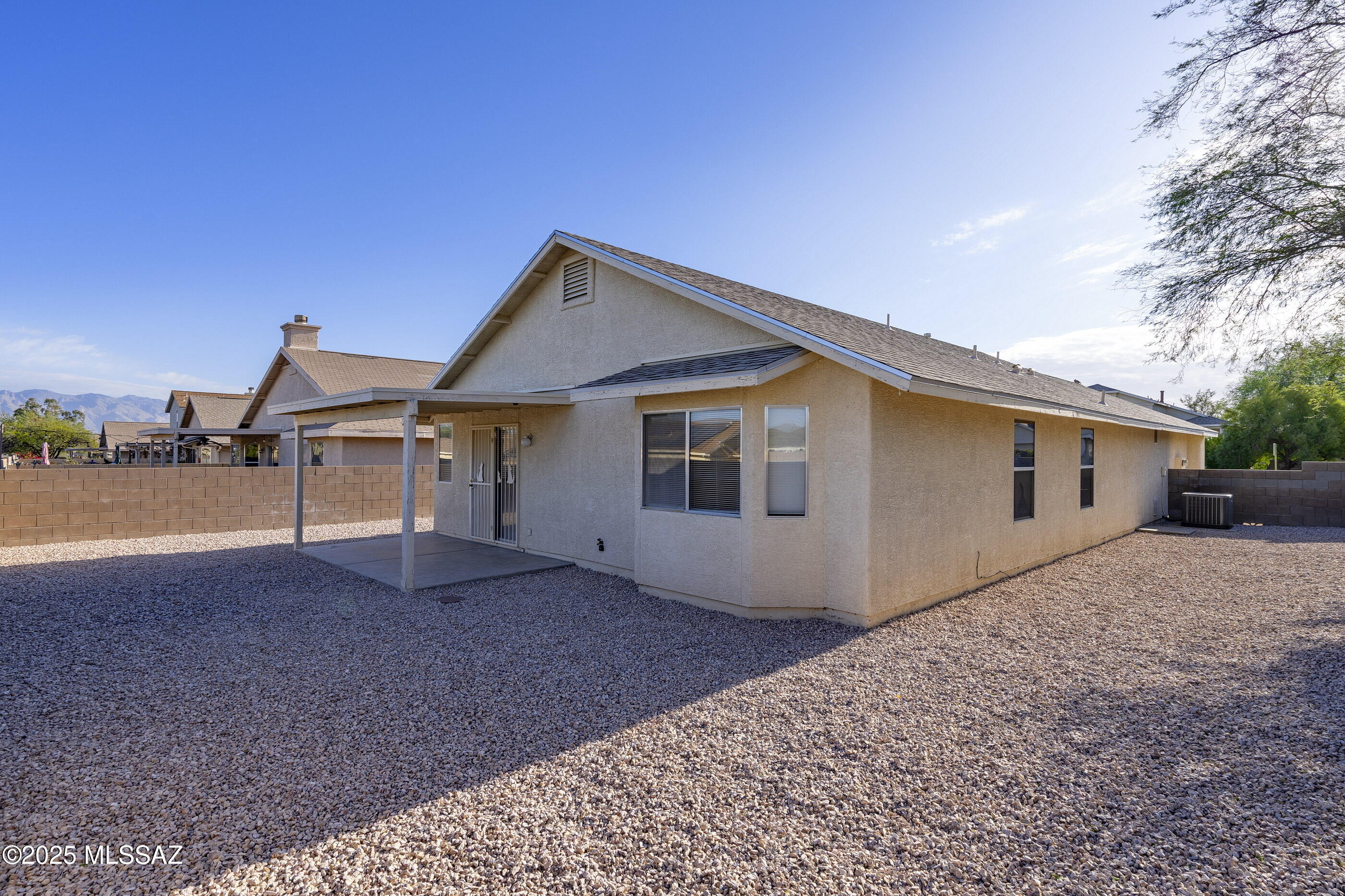 1181 N Chamberlain Place