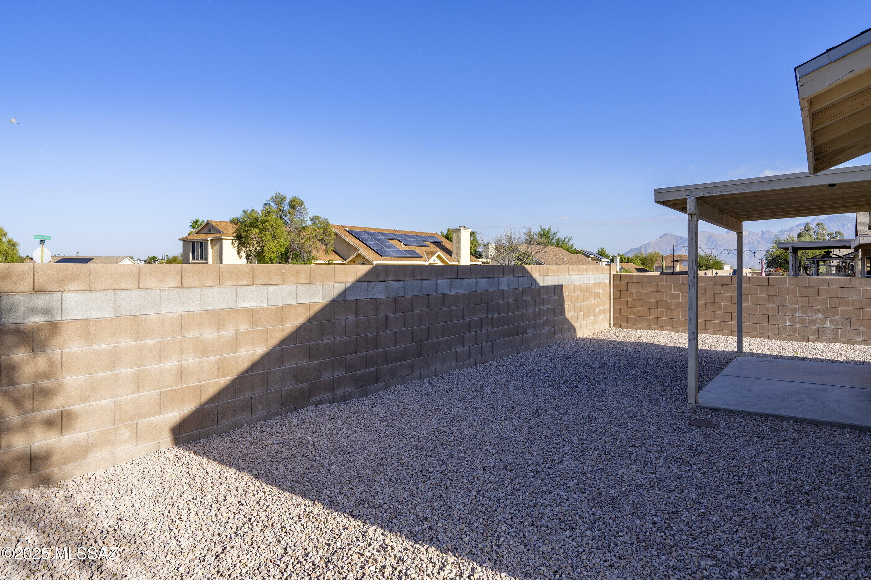 1181 N Chamberlain Place