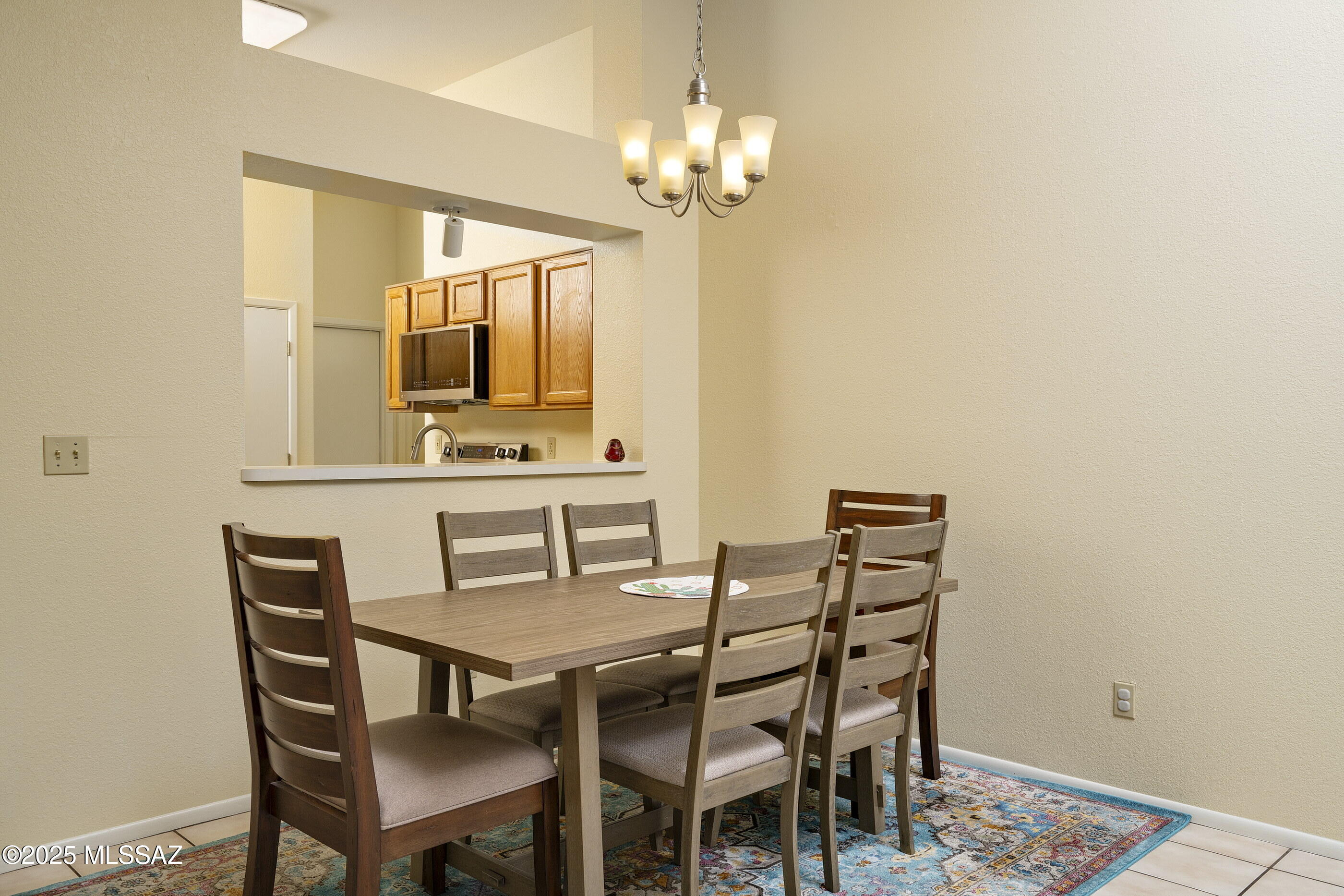 1181 N Chamberlain Place