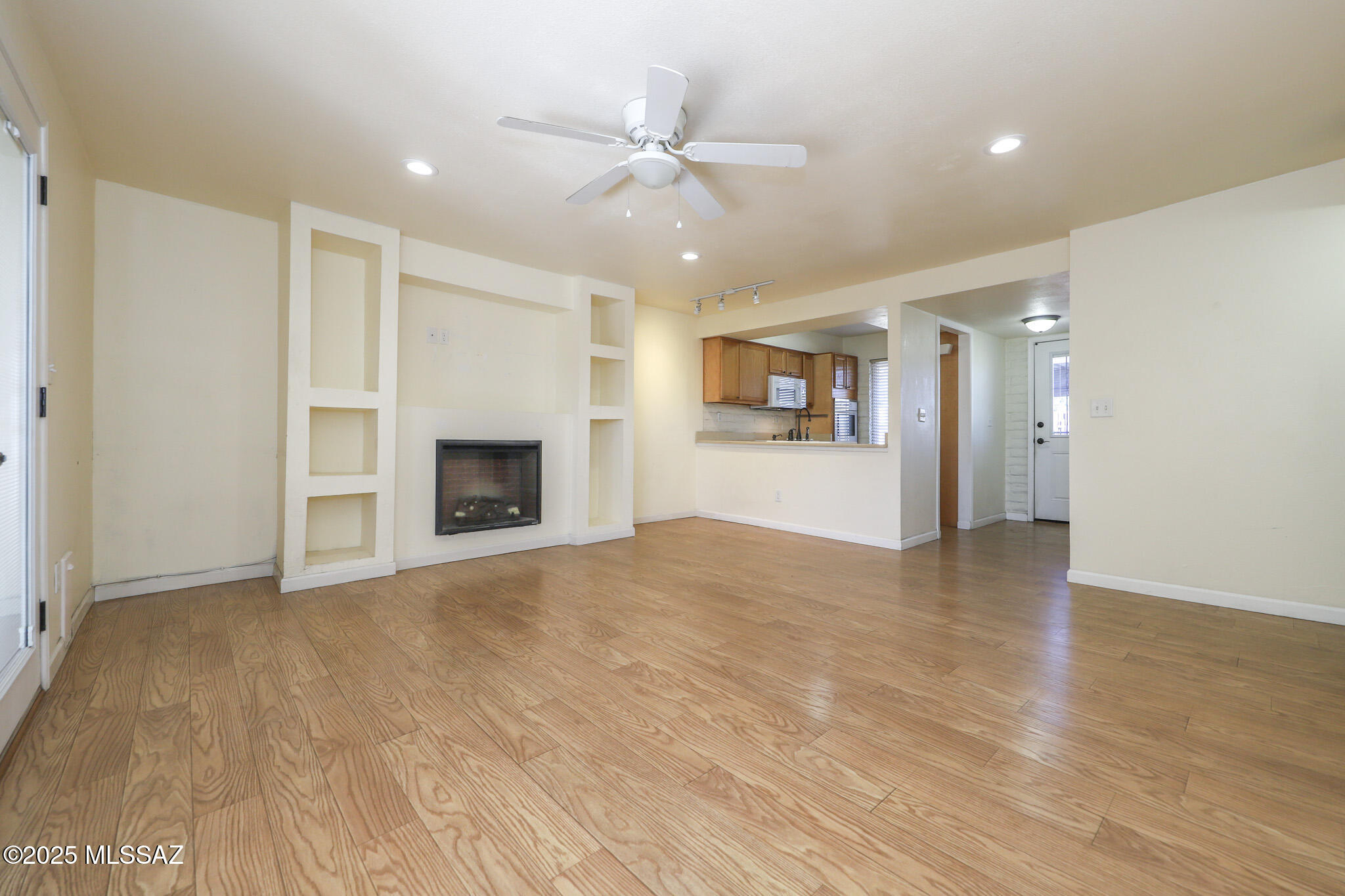 640 S Pantano Road Unit C