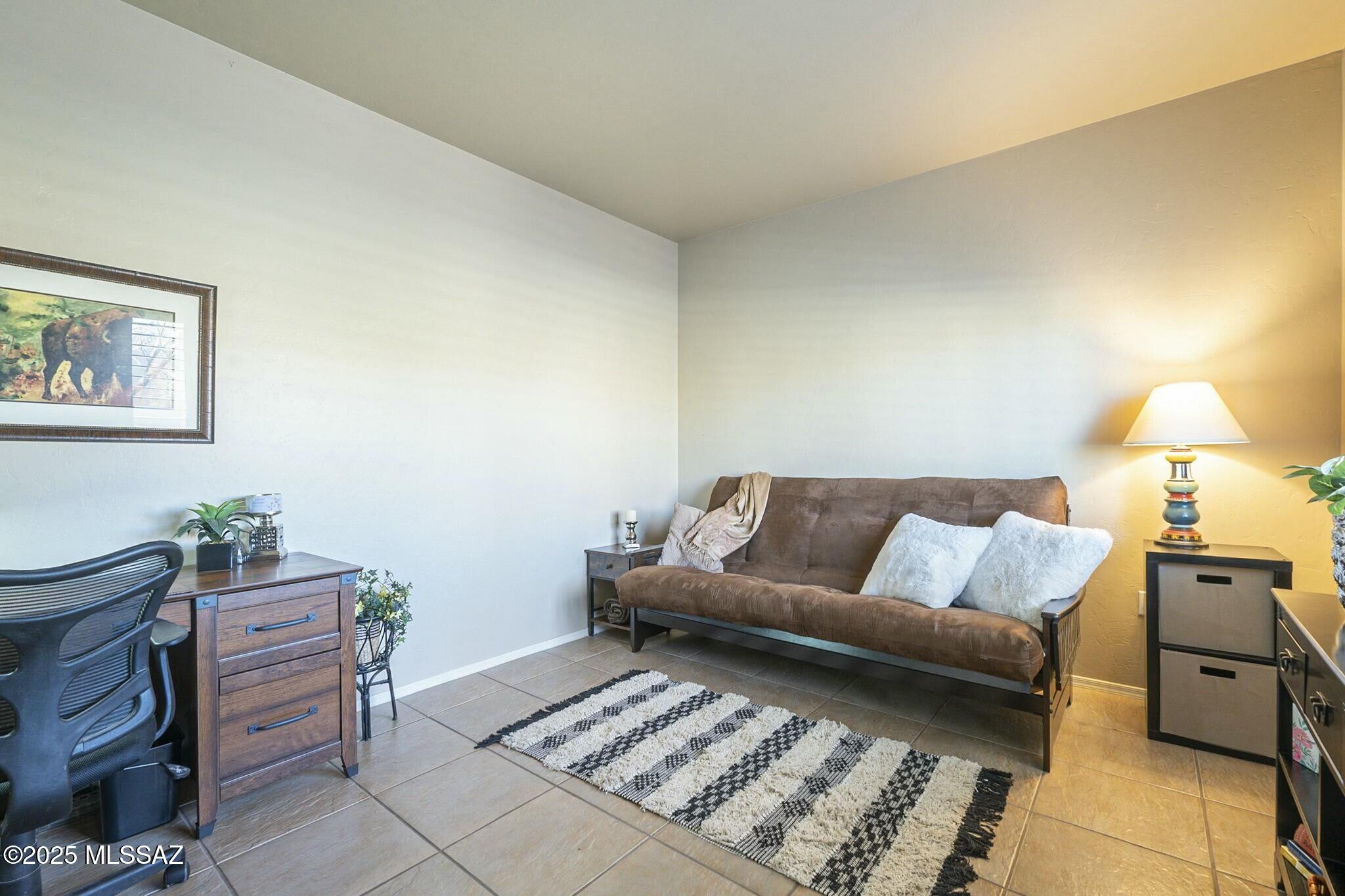 3765 S Calle Rambles