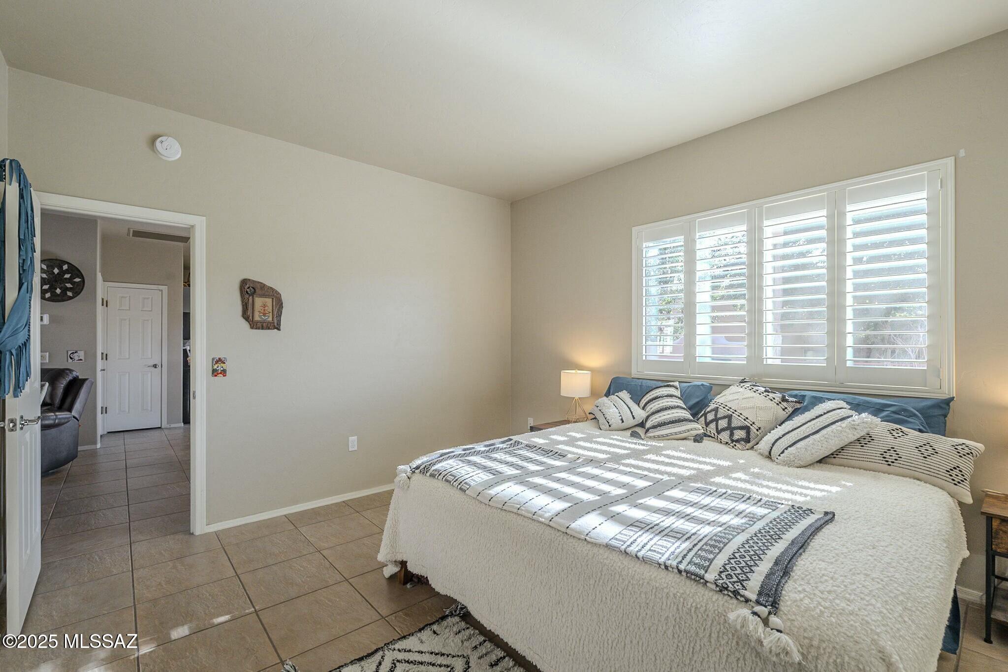 3765 S Calle Rambles