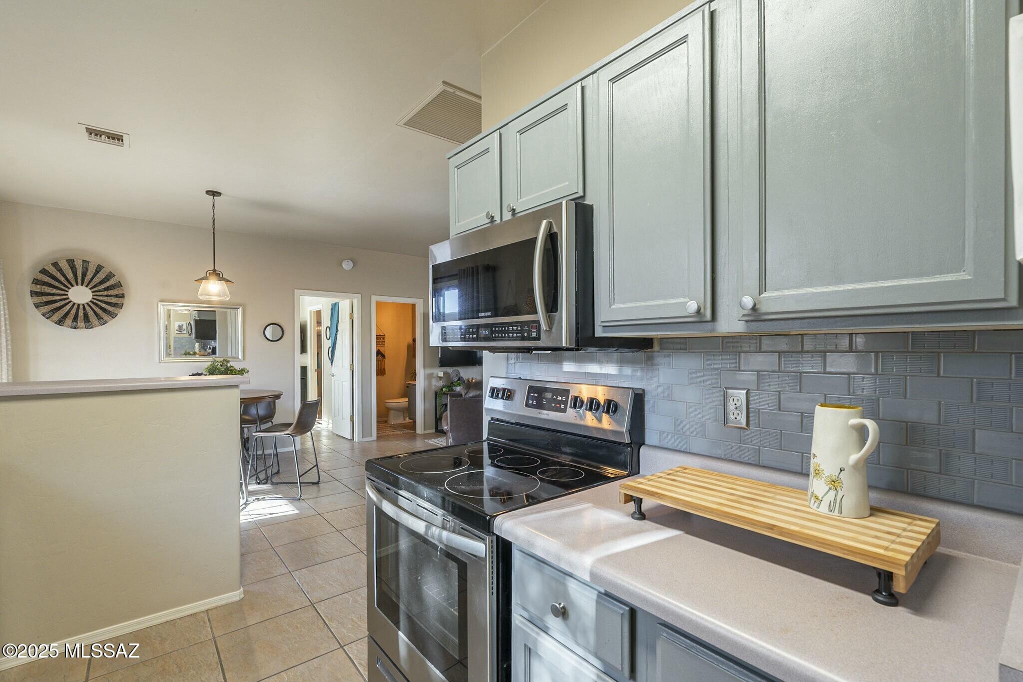 3765 S Calle Rambles