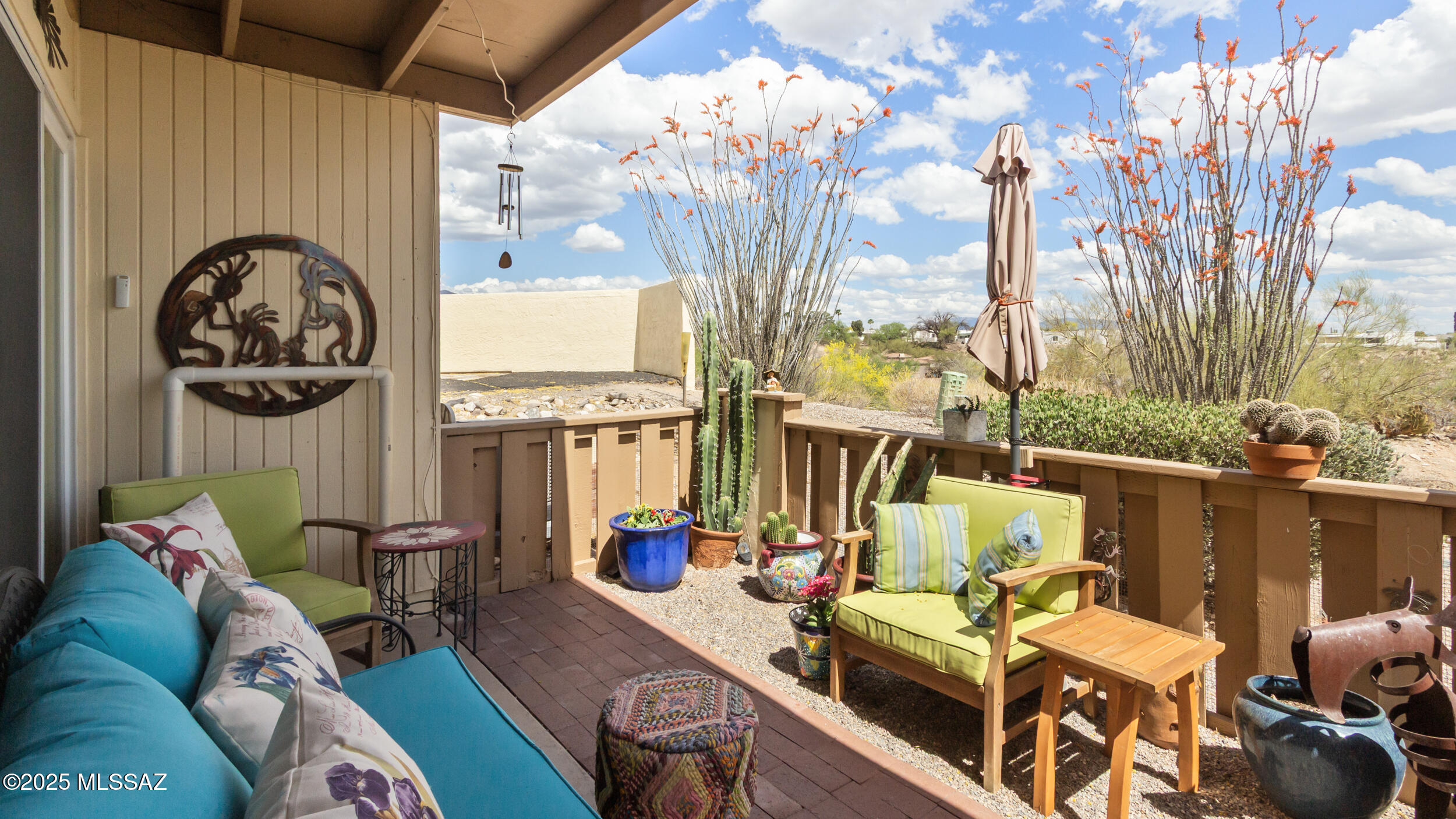 5148 N Avenida Primera