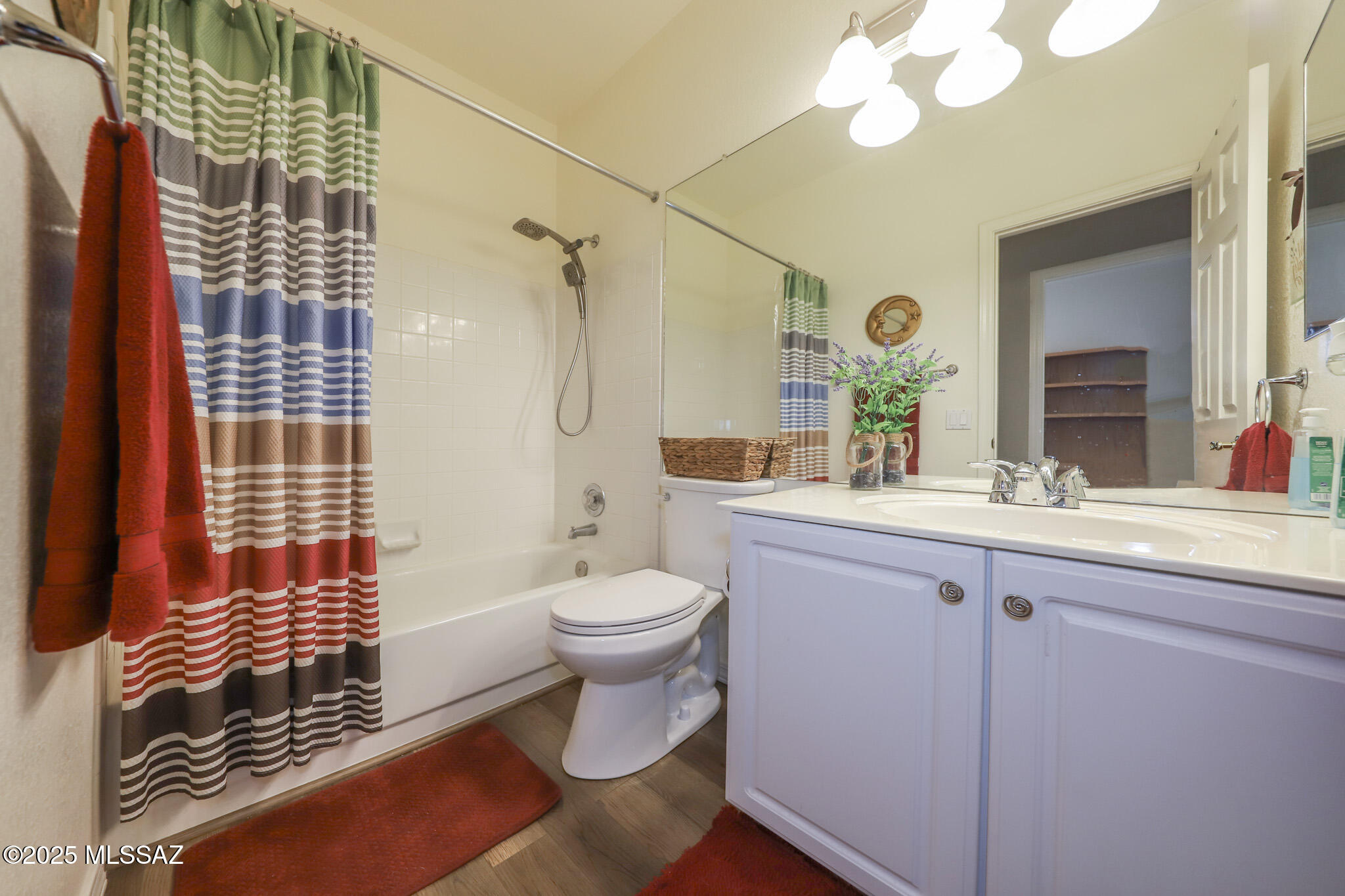 216 S London Station Road