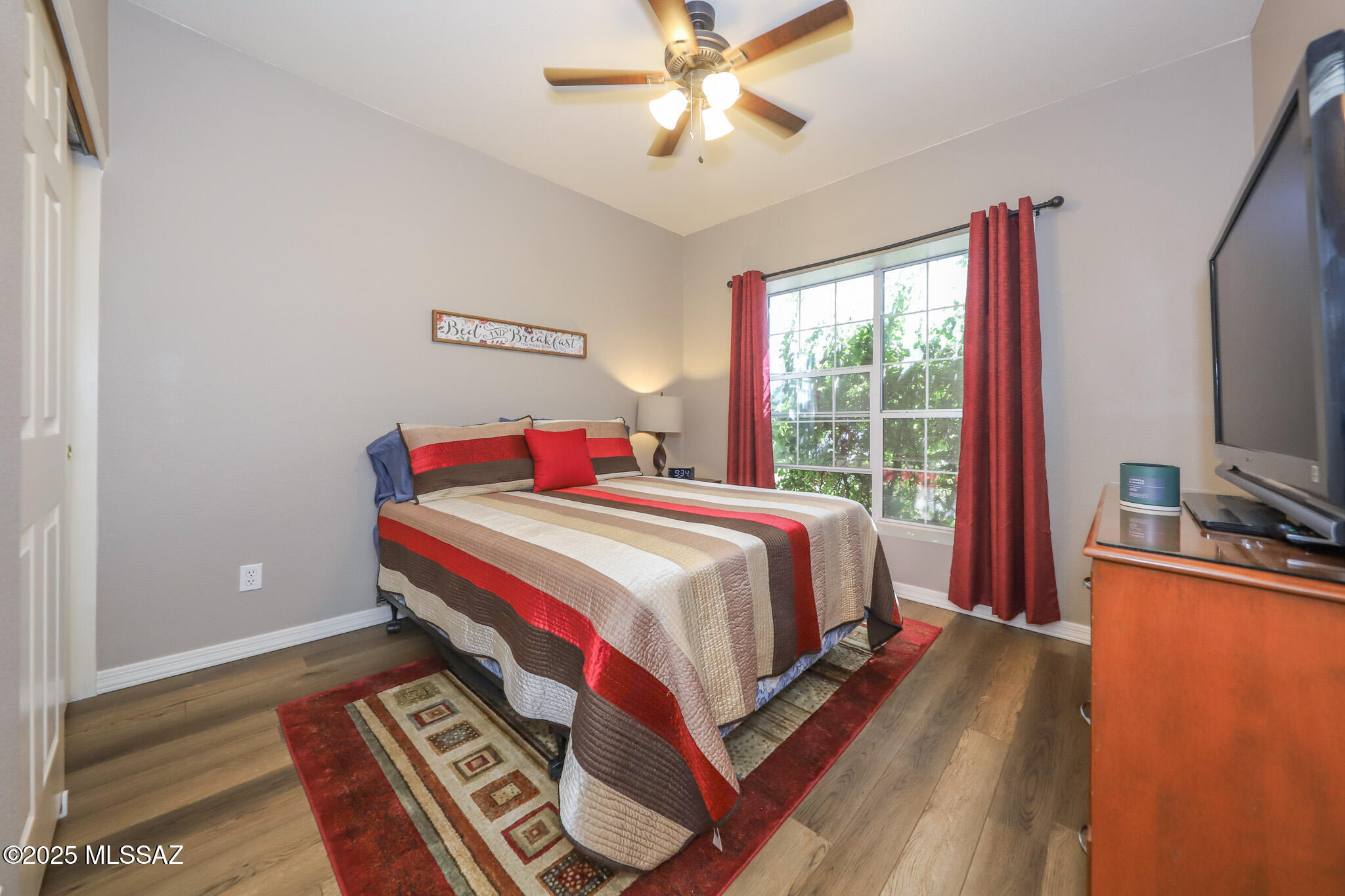 216 S London Station Road