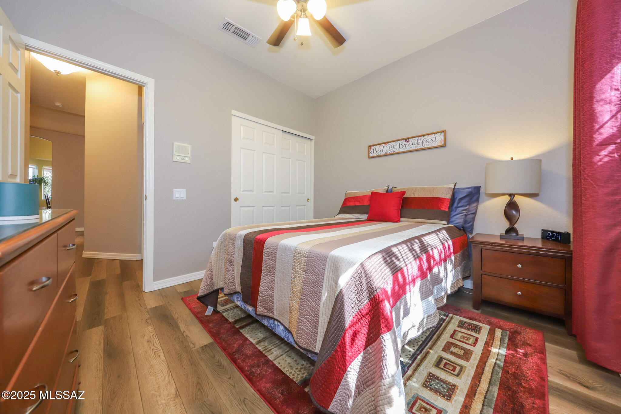 216 S London Station Road