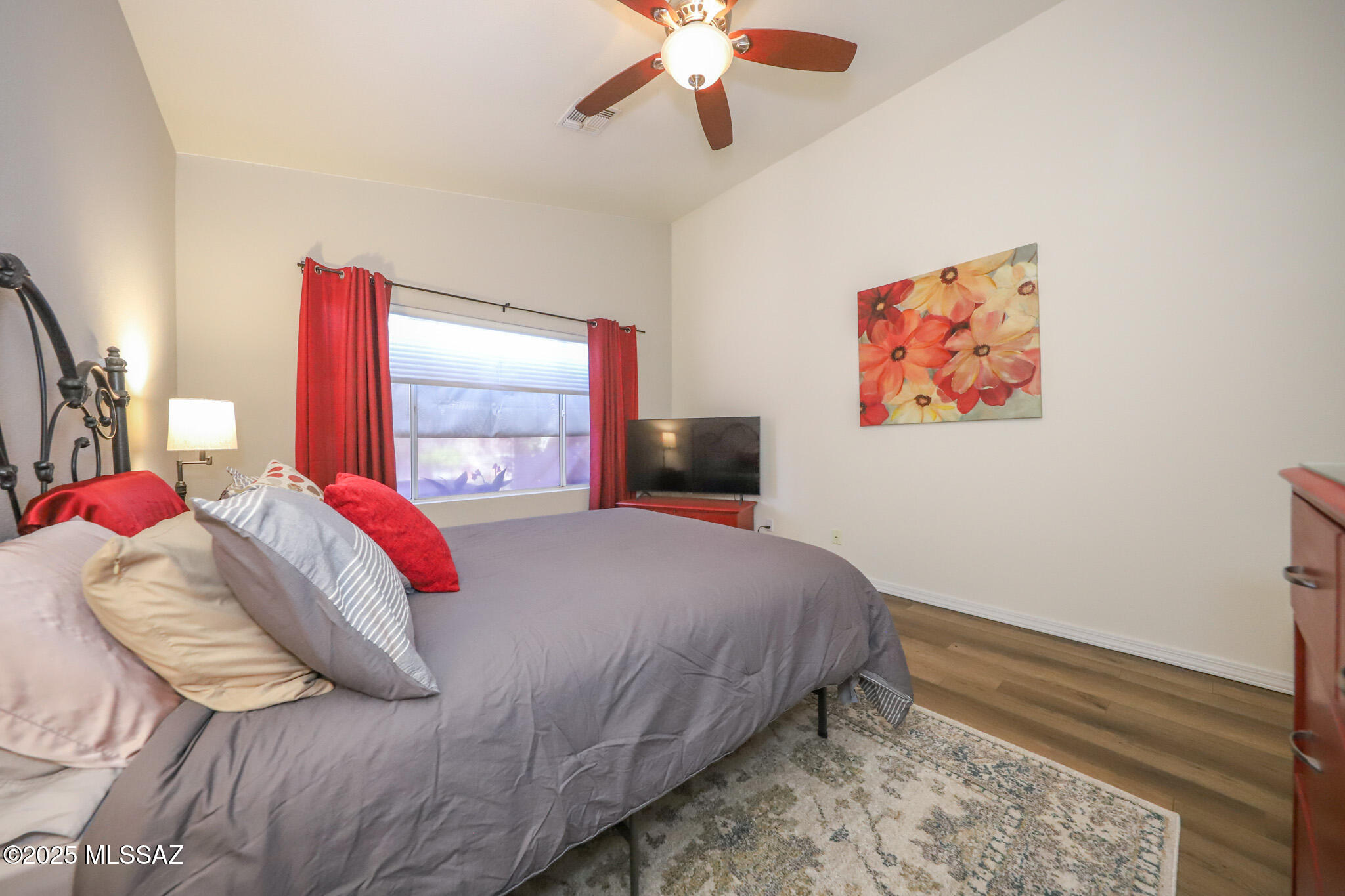 216 S London Station Road