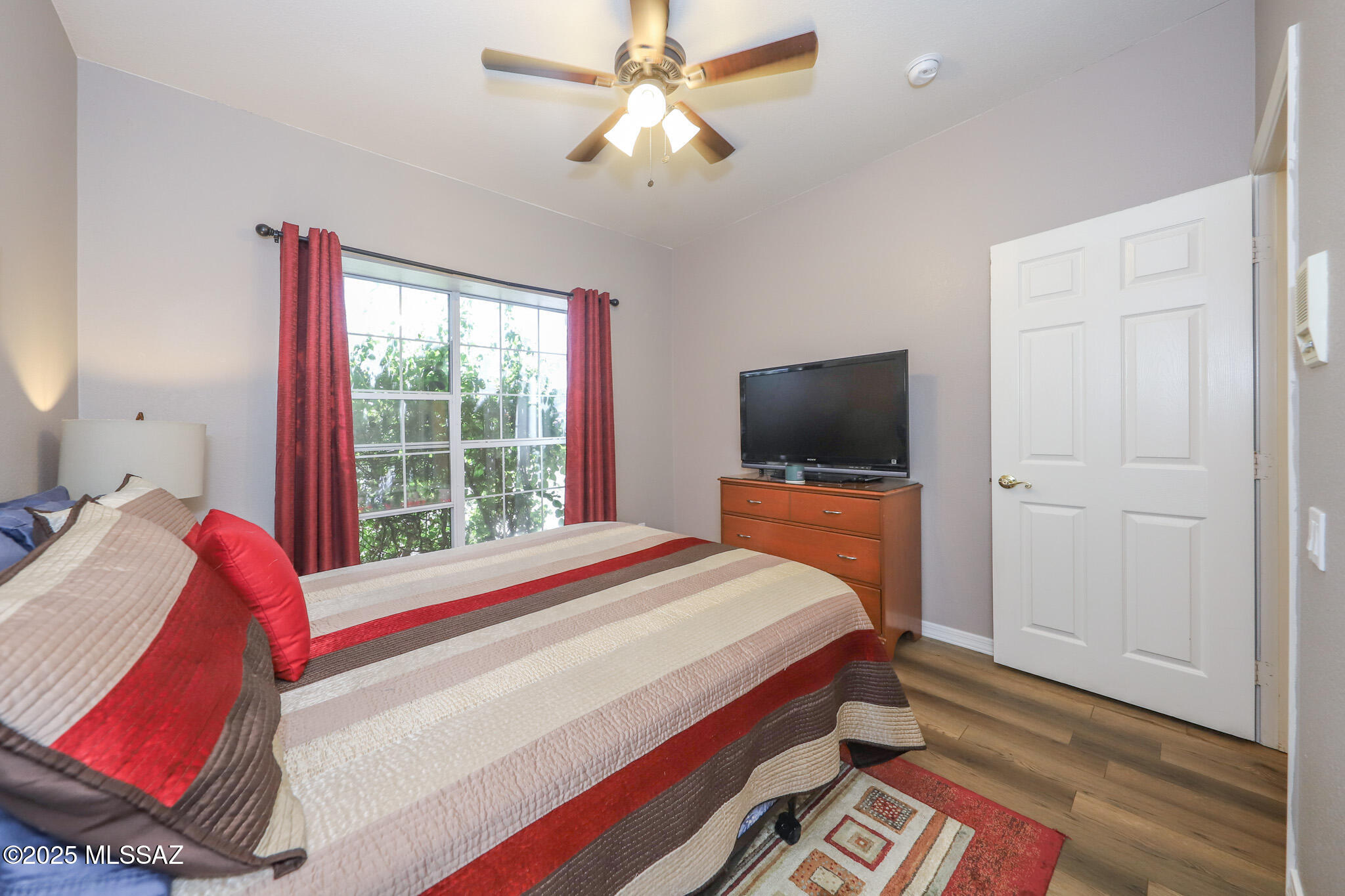 216 S London Station Road