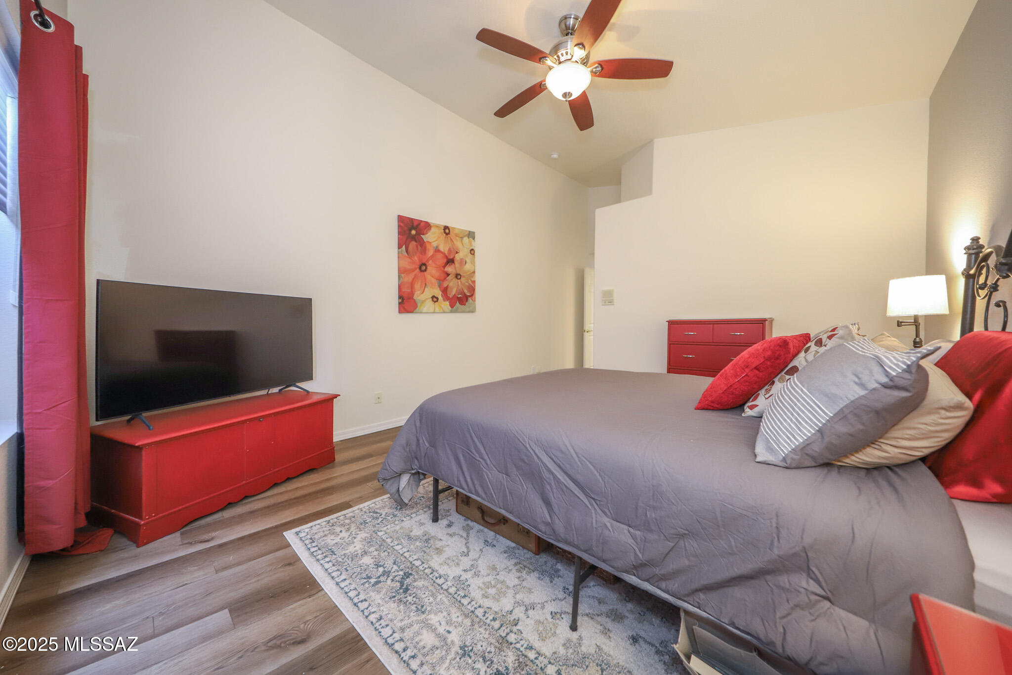 216 S London Station Road