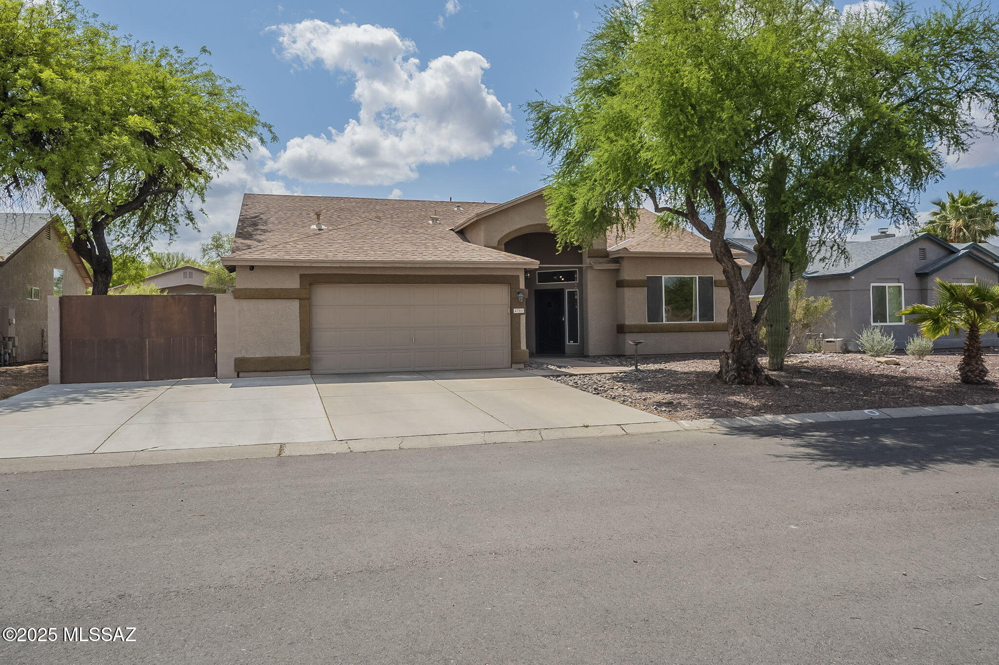 4701 S Barrington Place