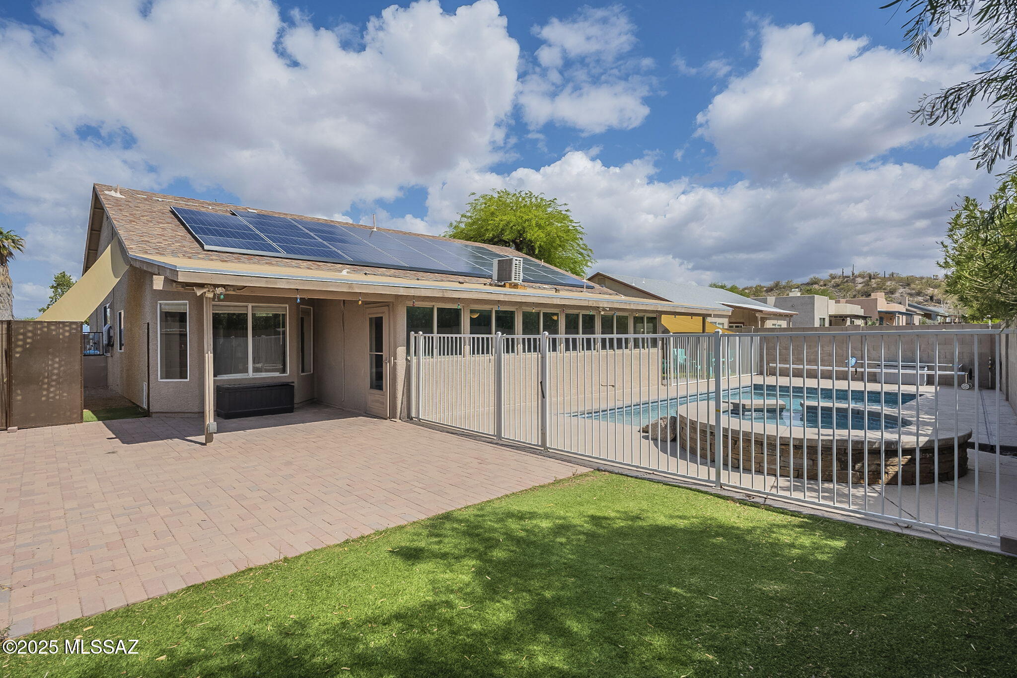 4701 S Barrington Place