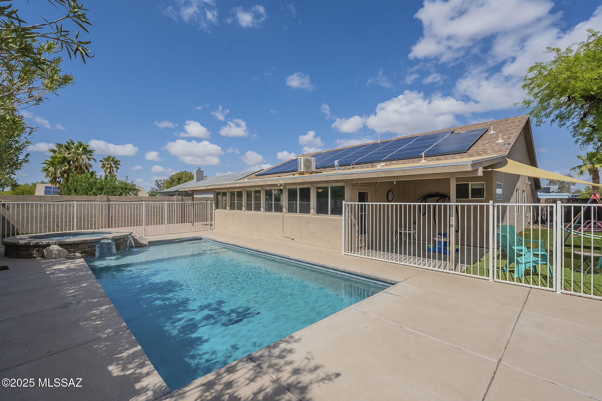 4701 S Barrington Place