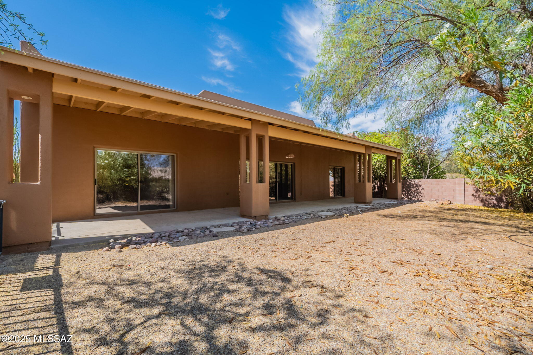 1531 W Placita Rio Pecos