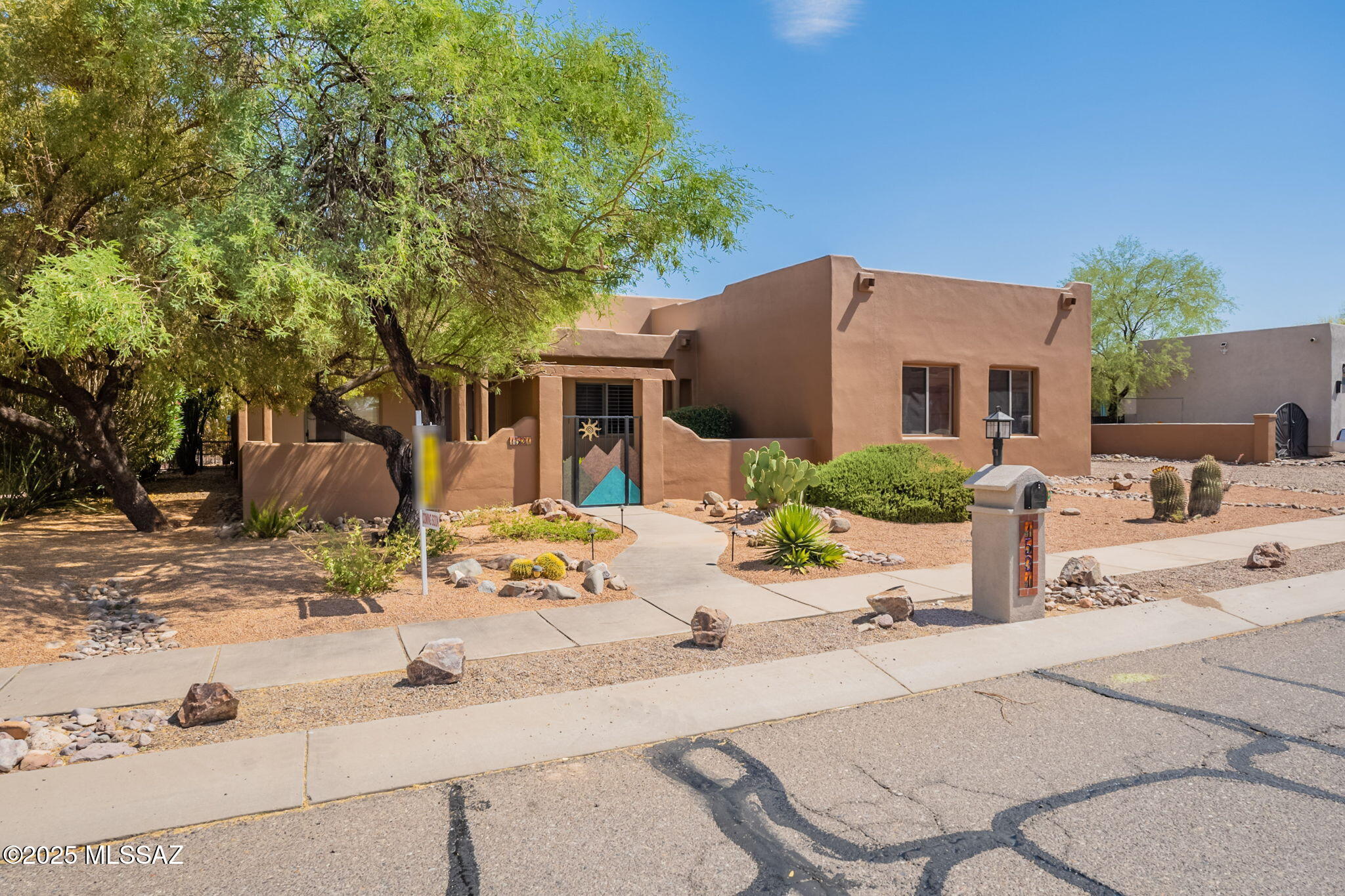 1531 W Placita Rio Pecos