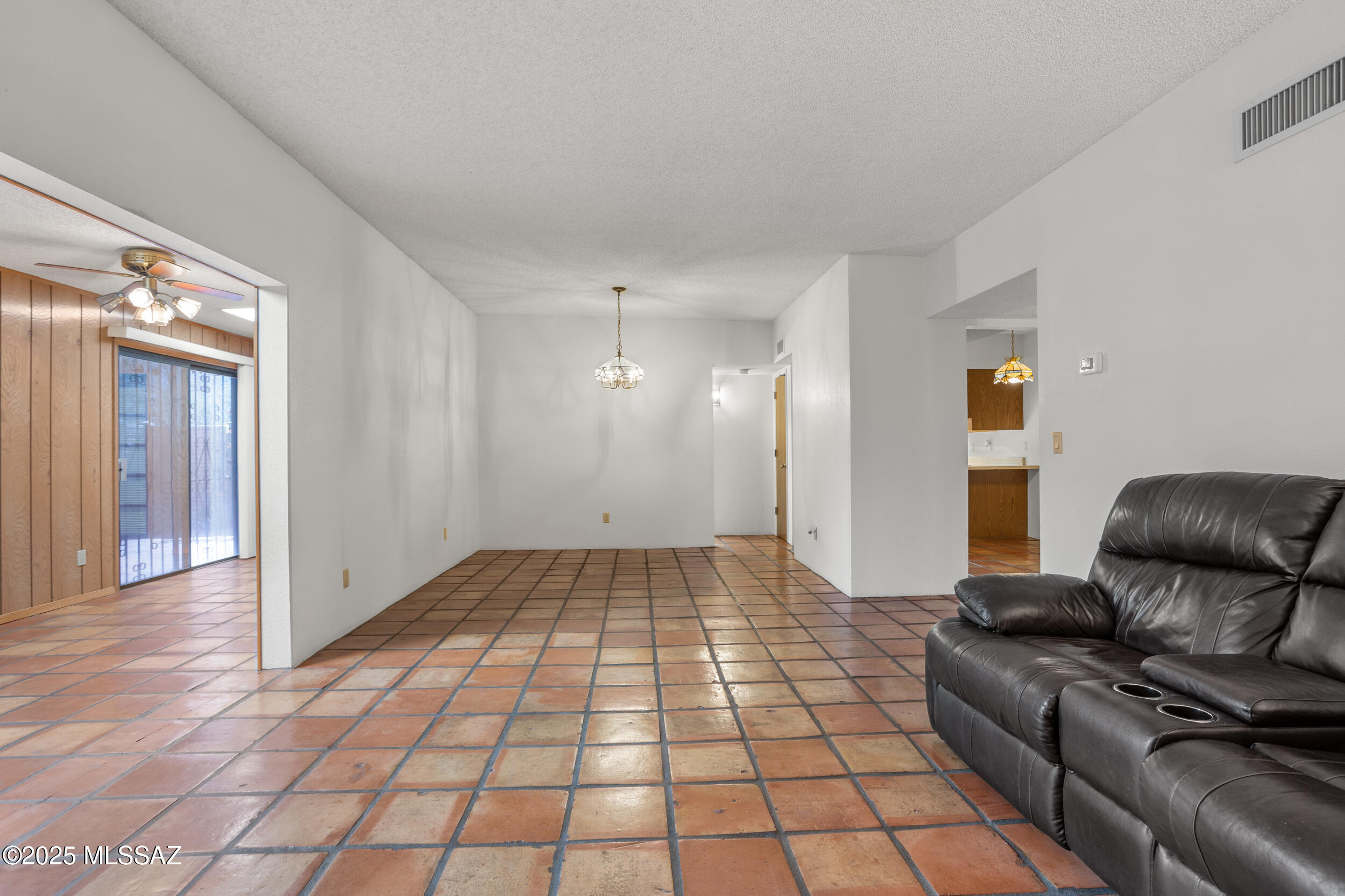 9350 E Speedway Boulevard UNIT 6