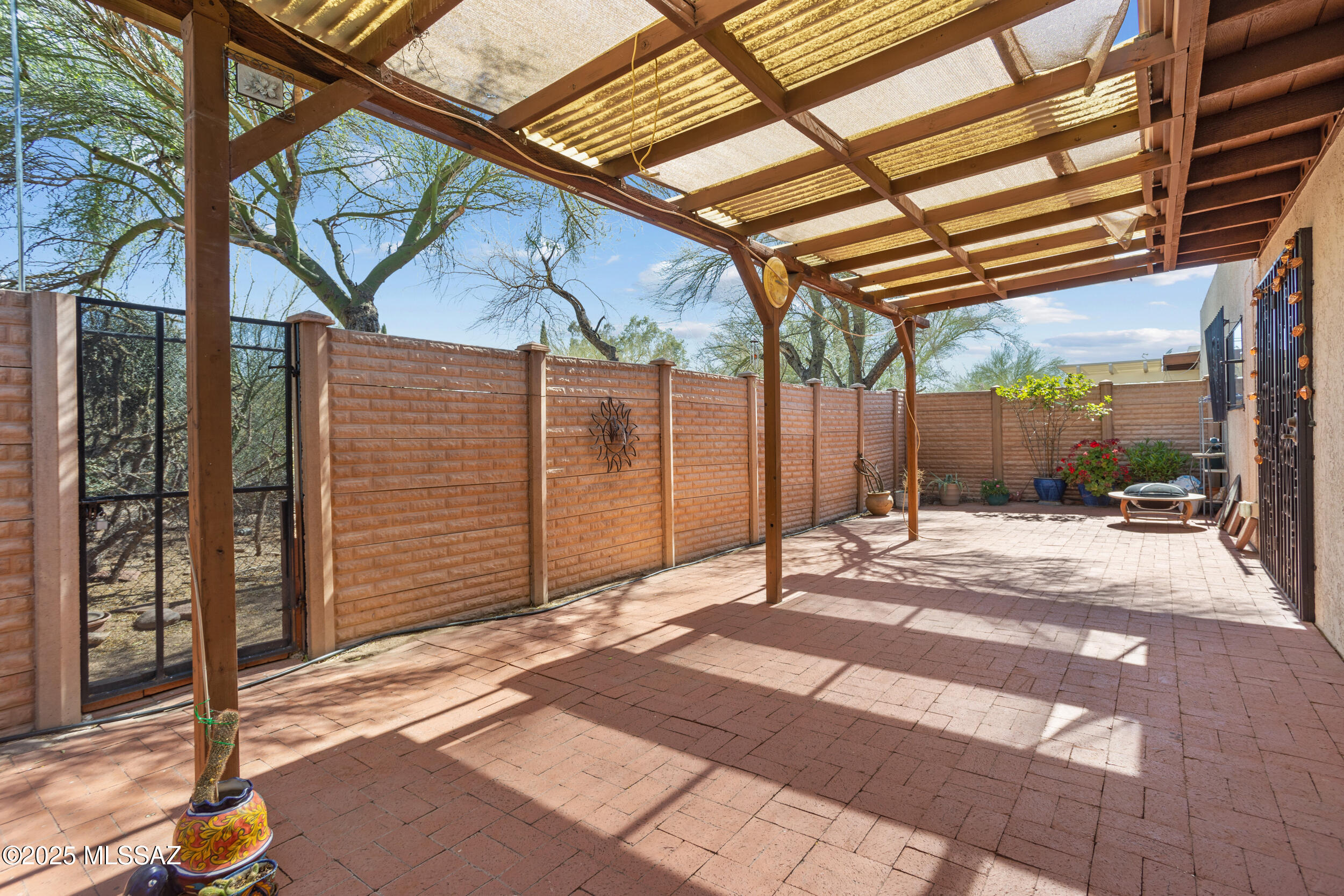 9350 E Speedway Boulevard UNIT 6