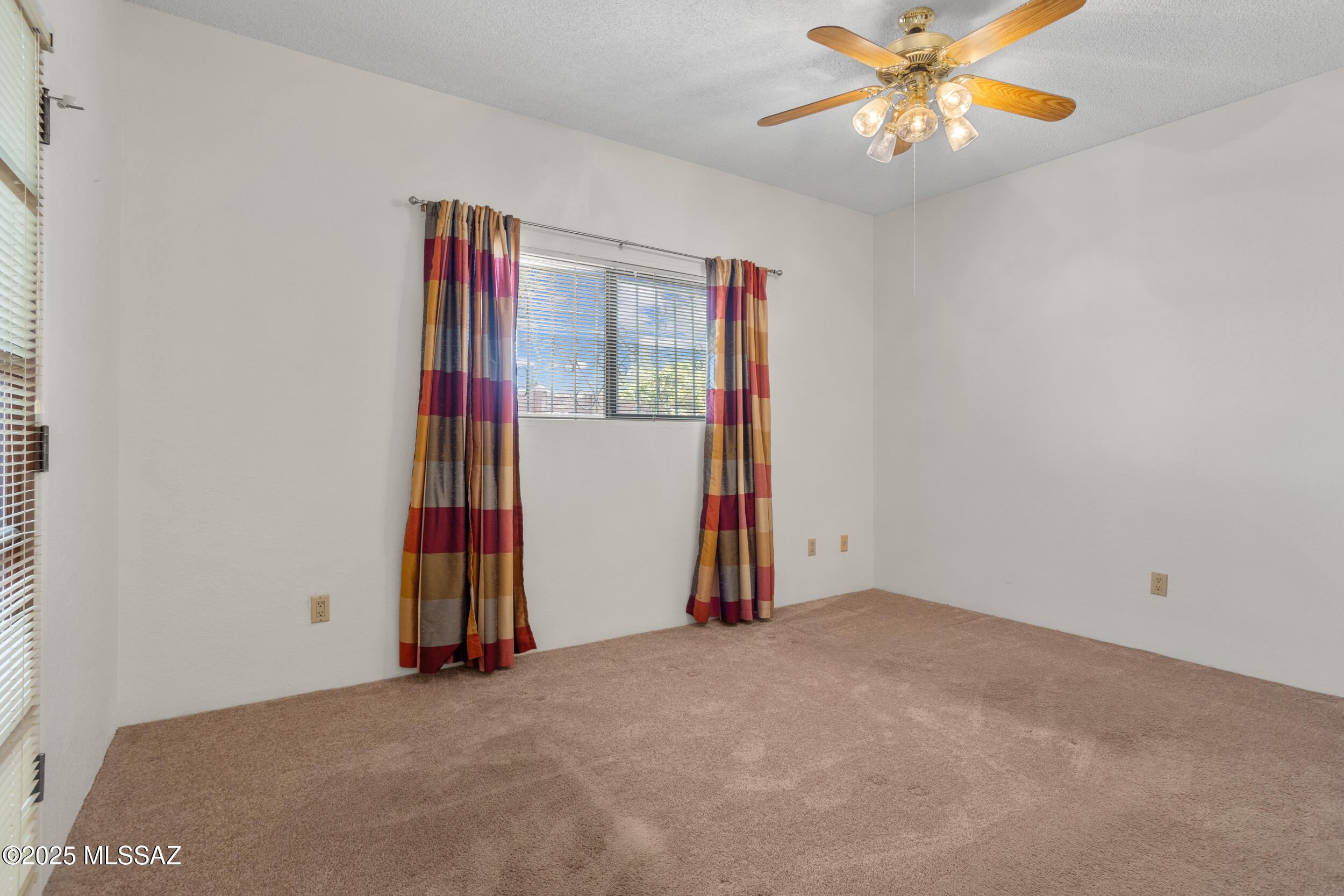 9350 E Speedway Boulevard UNIT 6