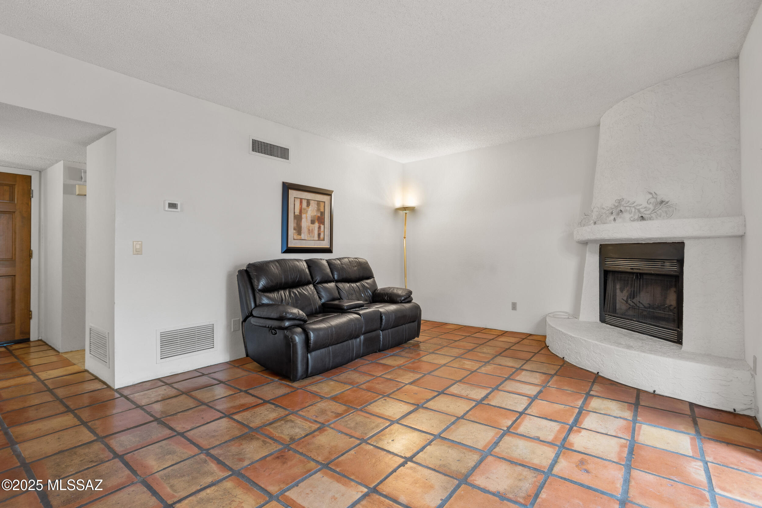 9350 E Speedway Boulevard UNIT 6