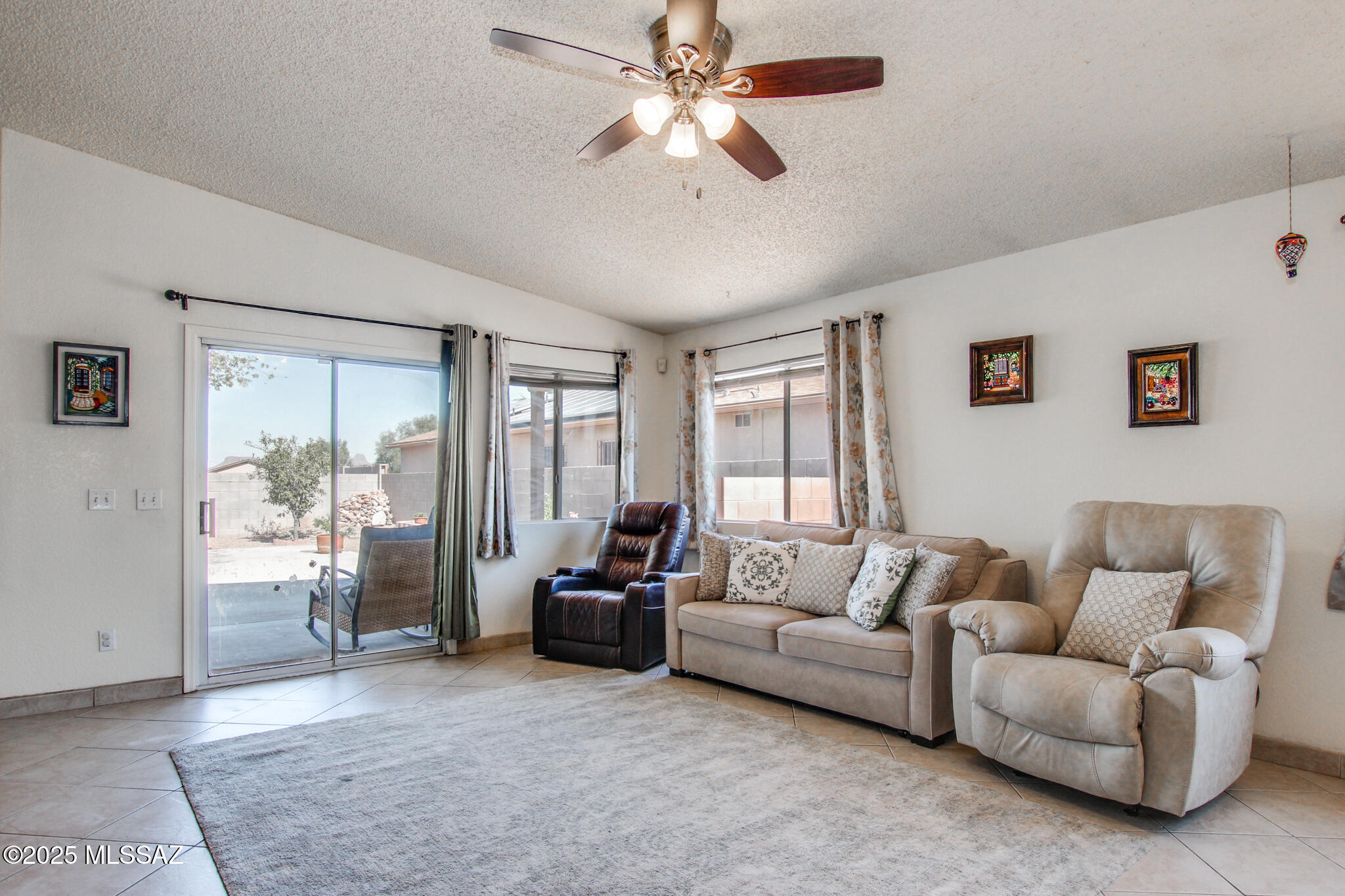 6075 N Applesauce Court